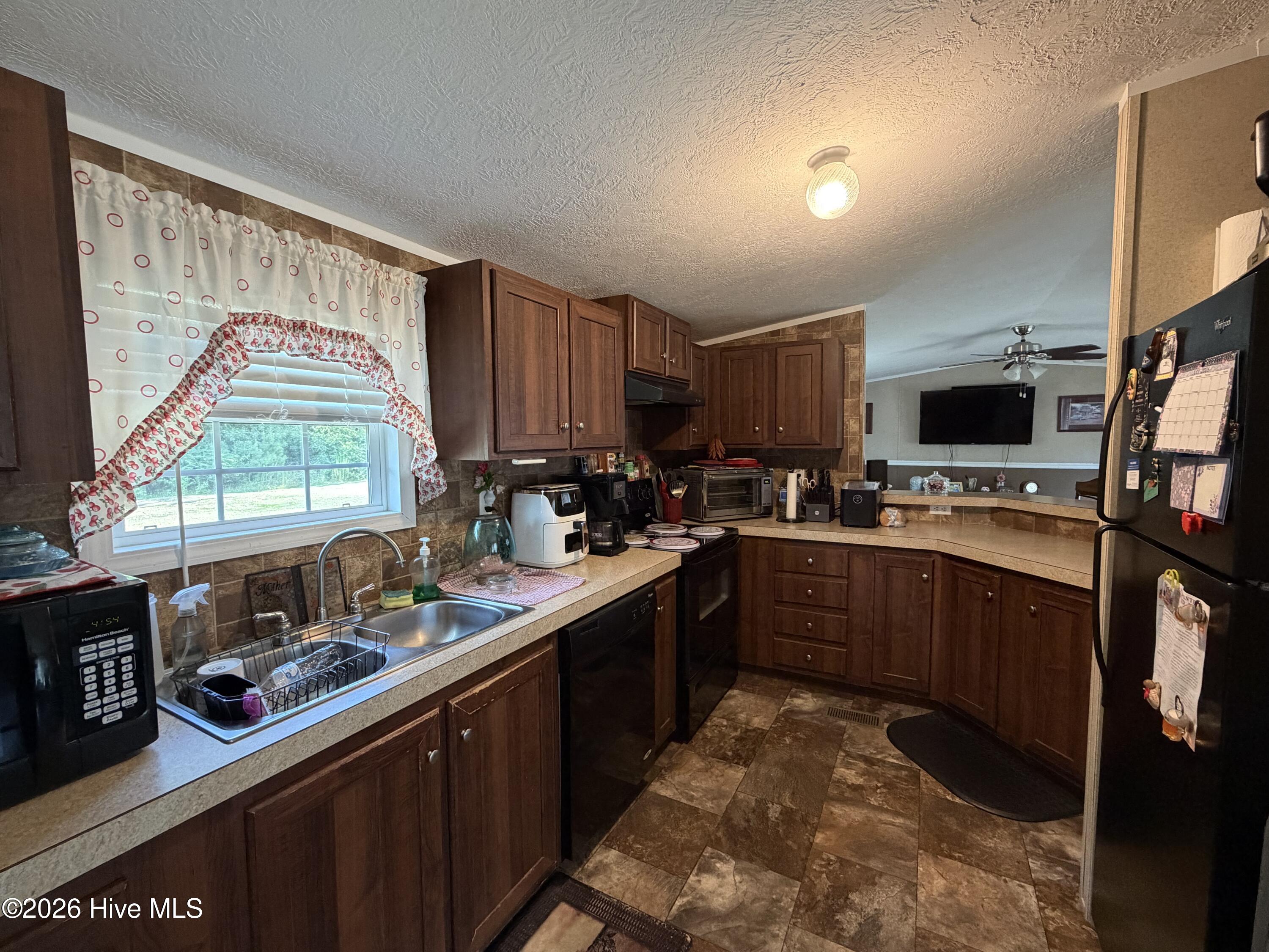 165 Ike Frederick Lane Property Photo 8