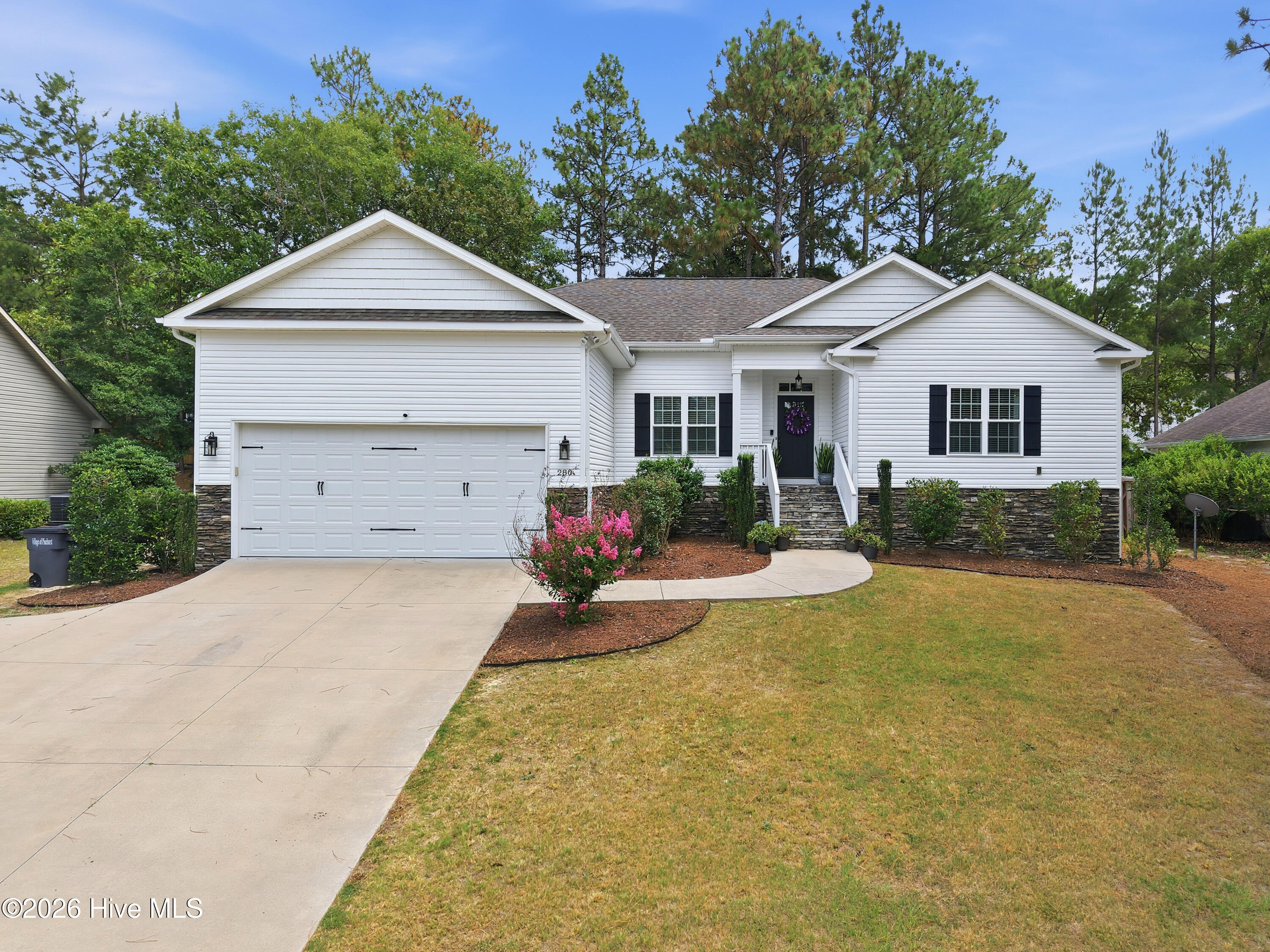280 Spring Lake Drive Property Photo 2