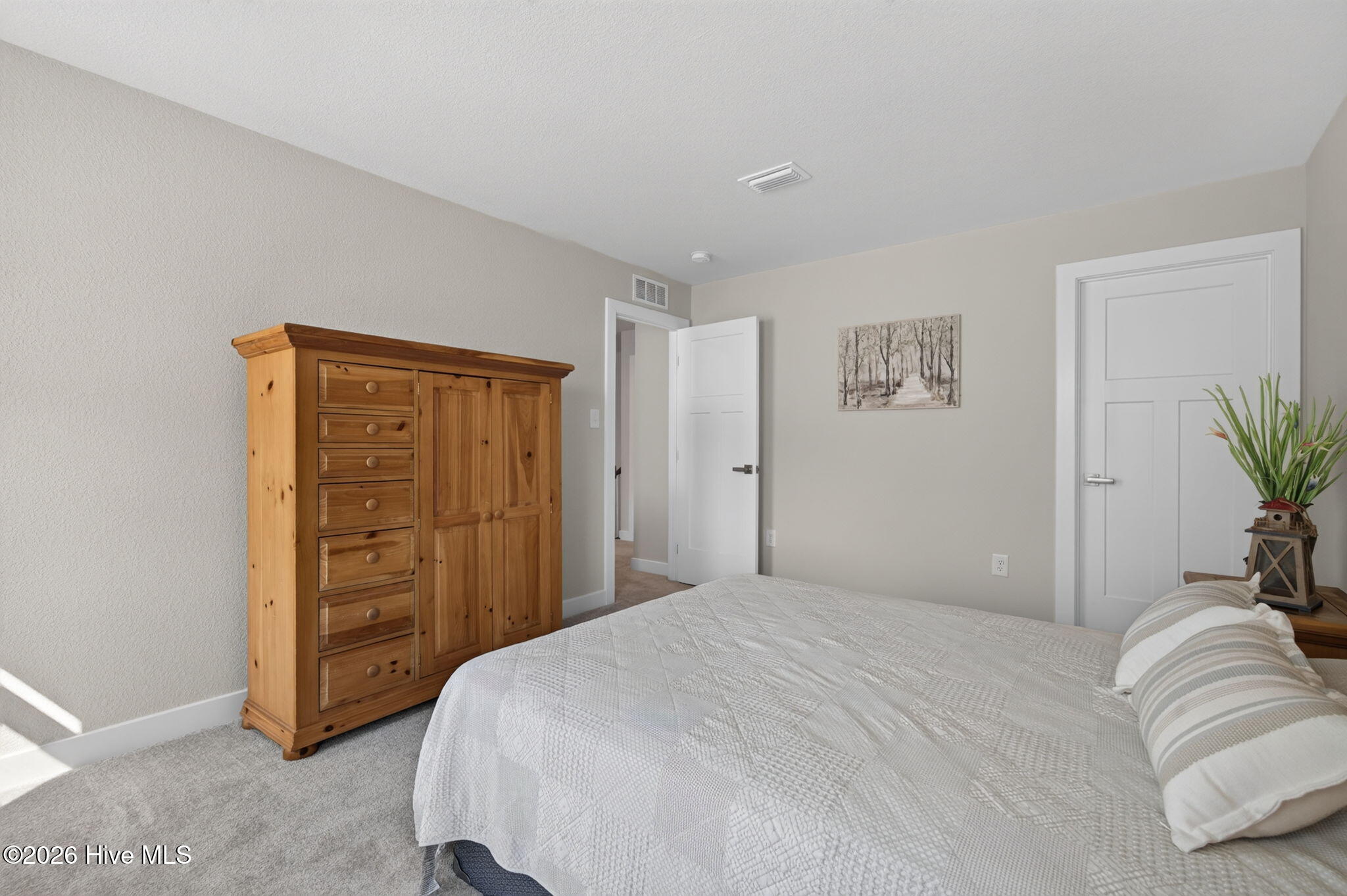 220 Grandview Drive Property Photo 24