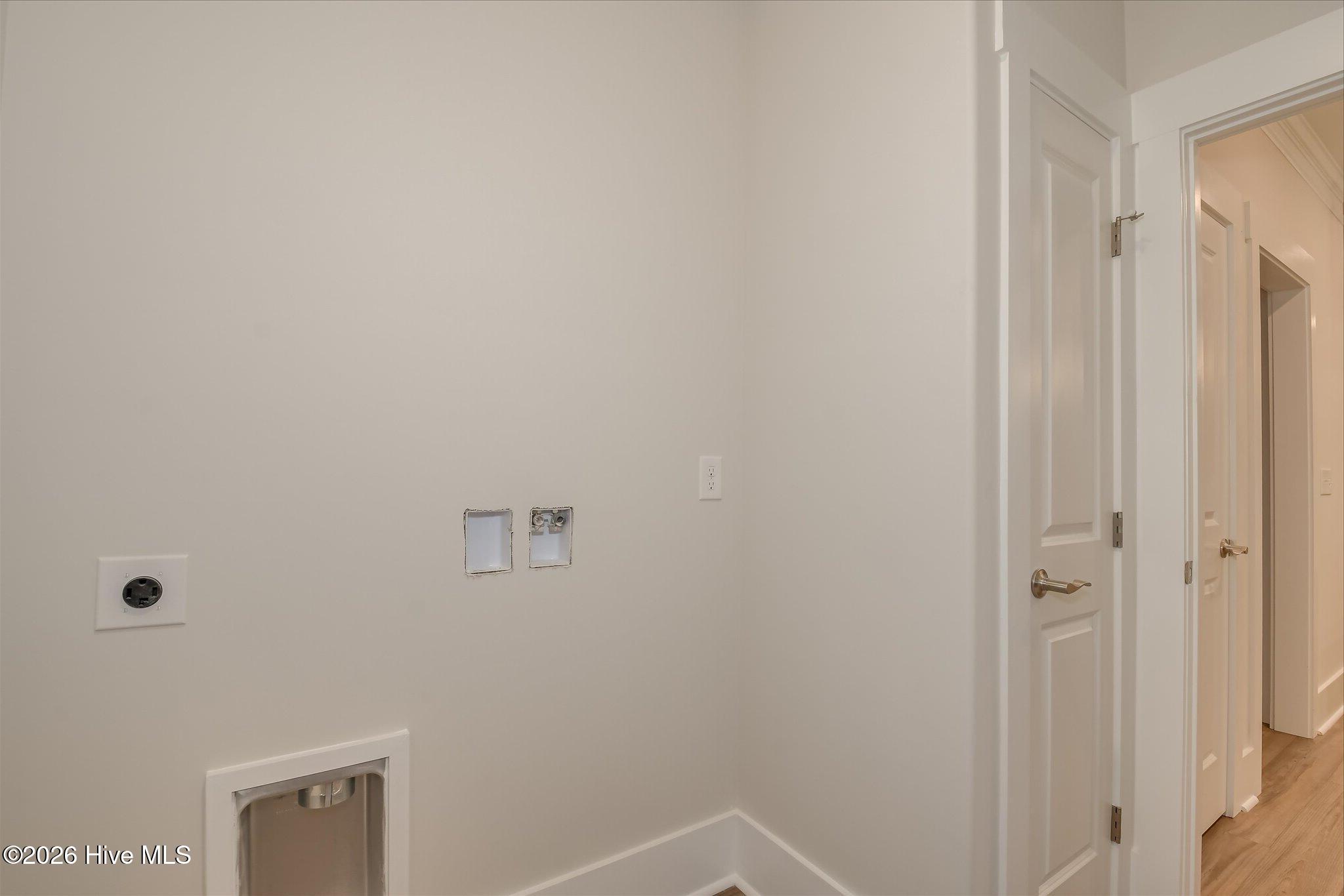 409 Compass Point Property Photo 18