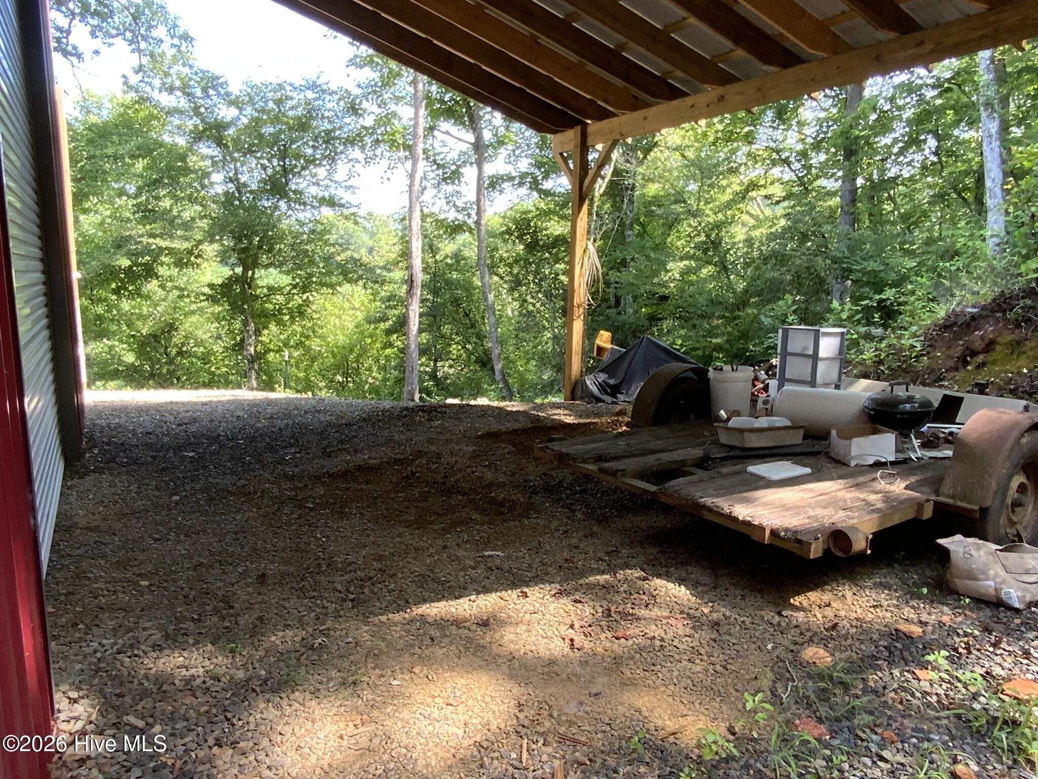 34 - Honey Hole Trail Property Photo 14