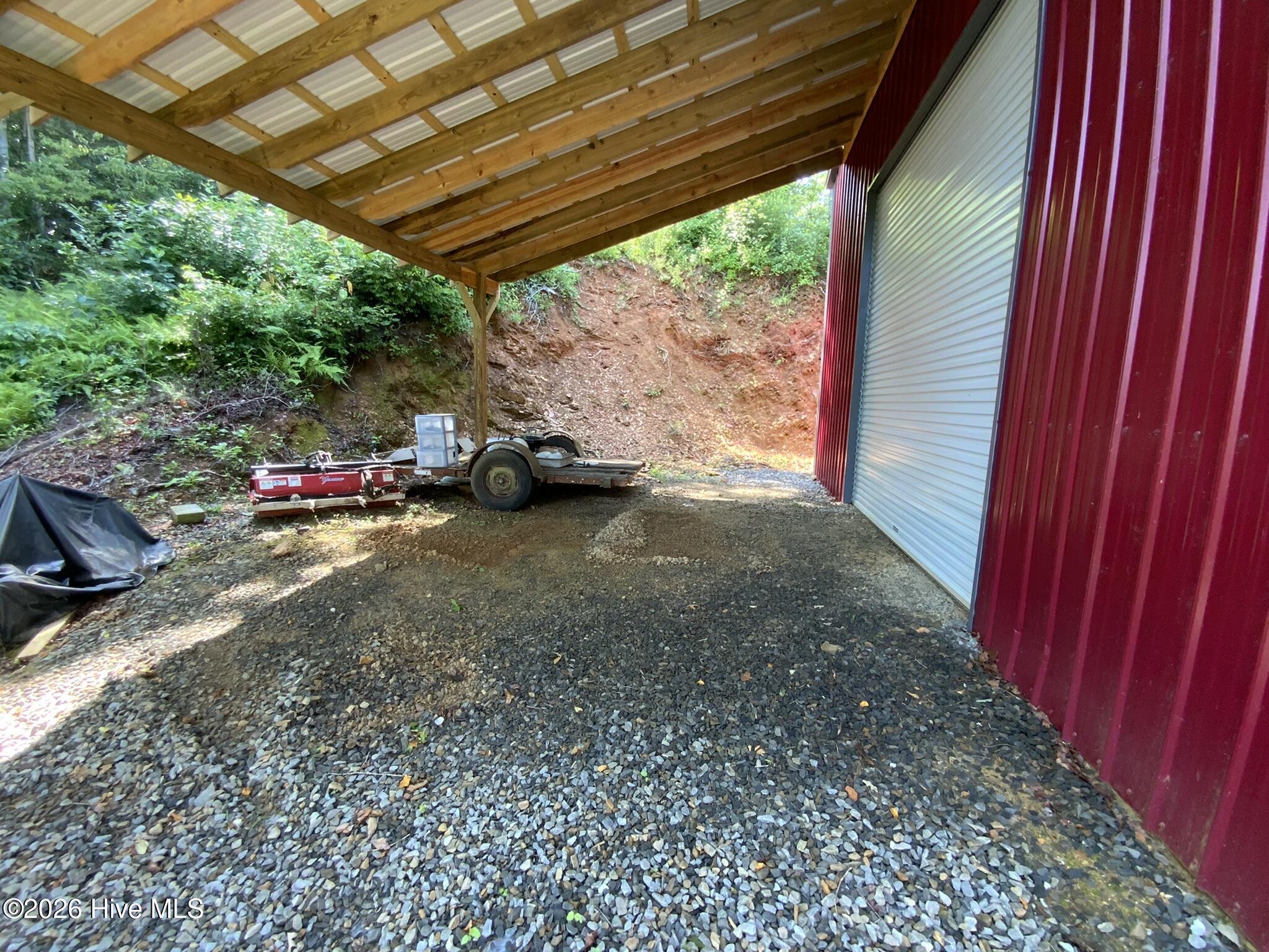 34 - Honey Hole Trail Property Photo 15