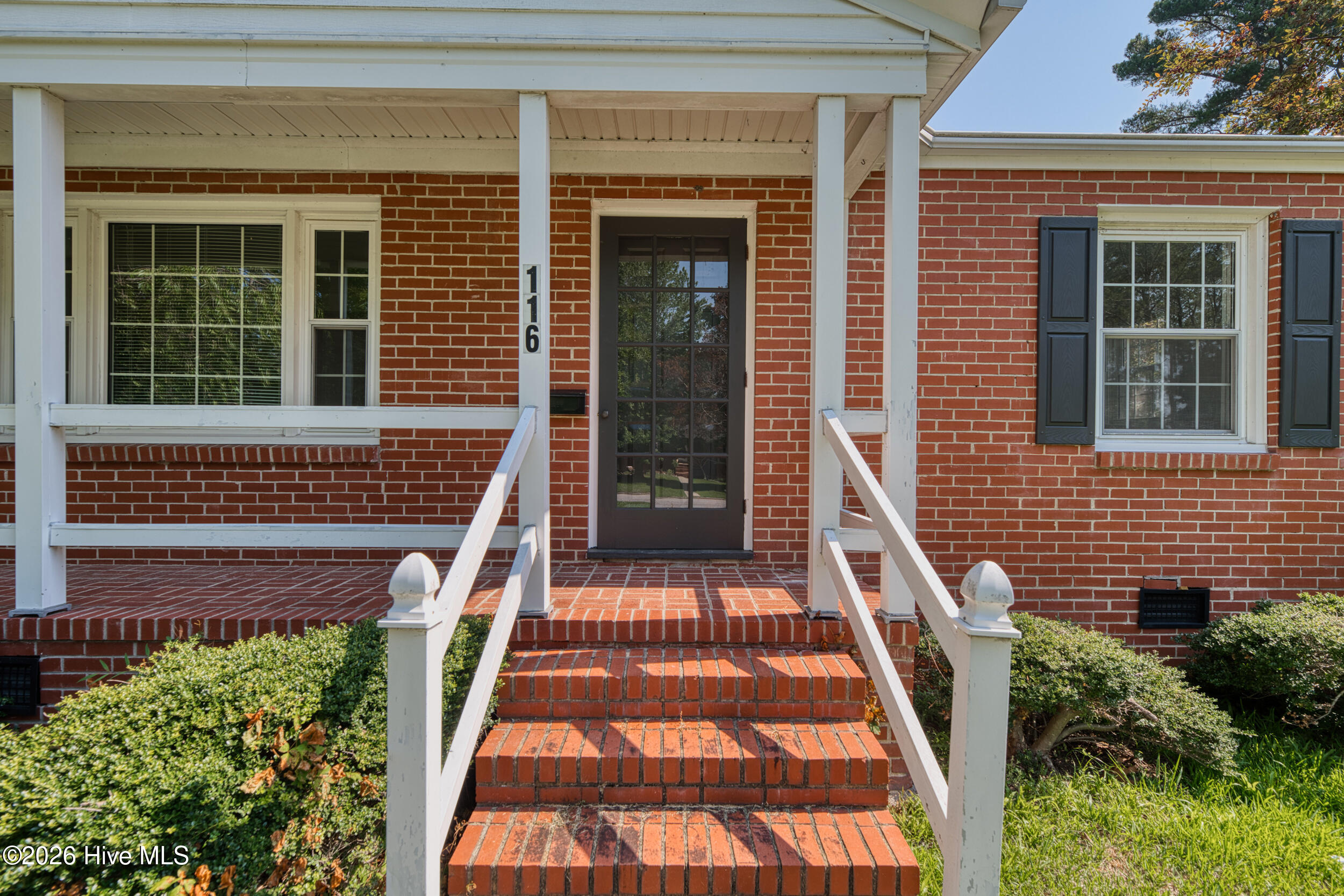 116 Plymouth Road Property Photo 3