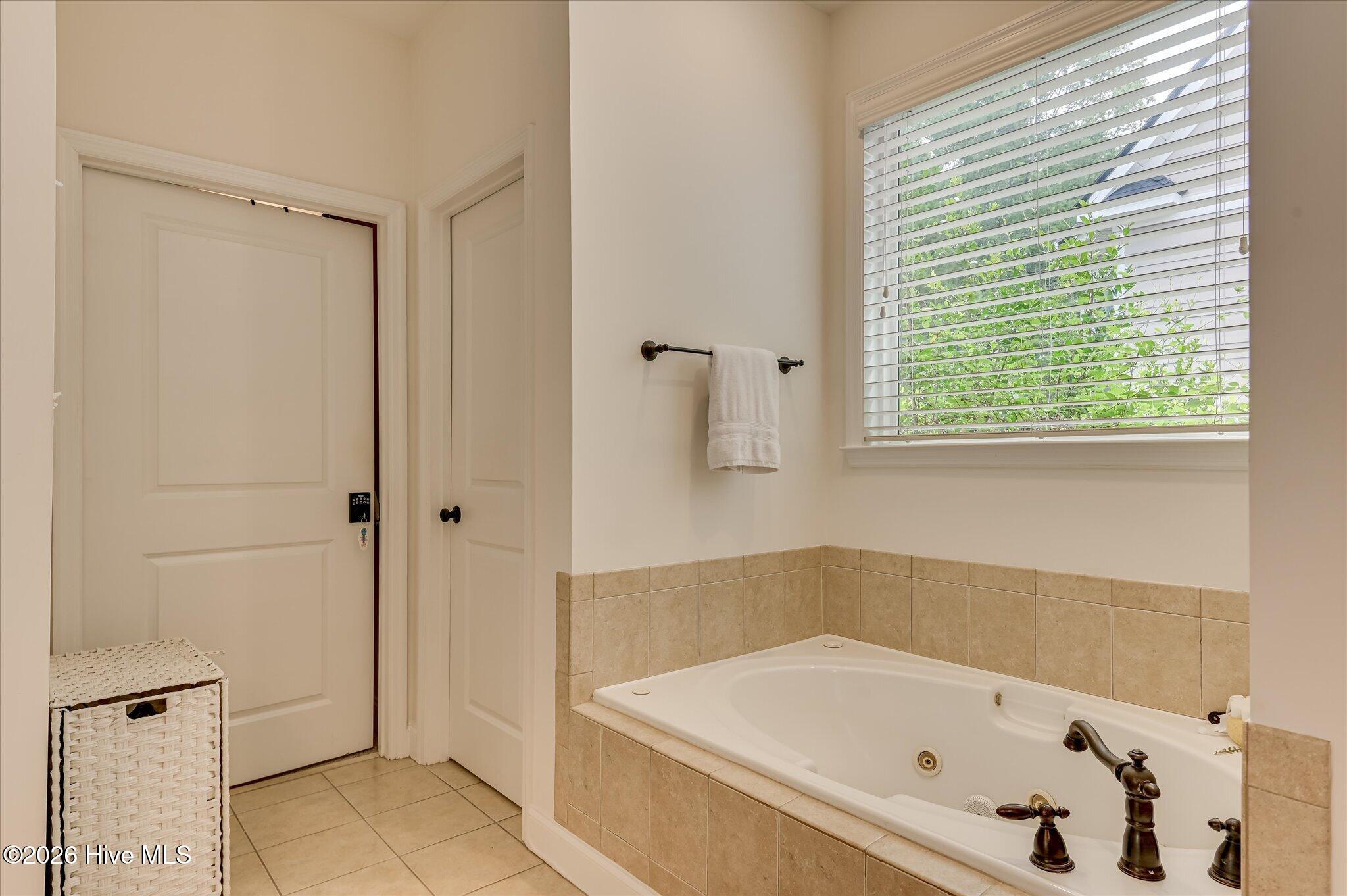 320 Burnhill Avenue Property Photo 35