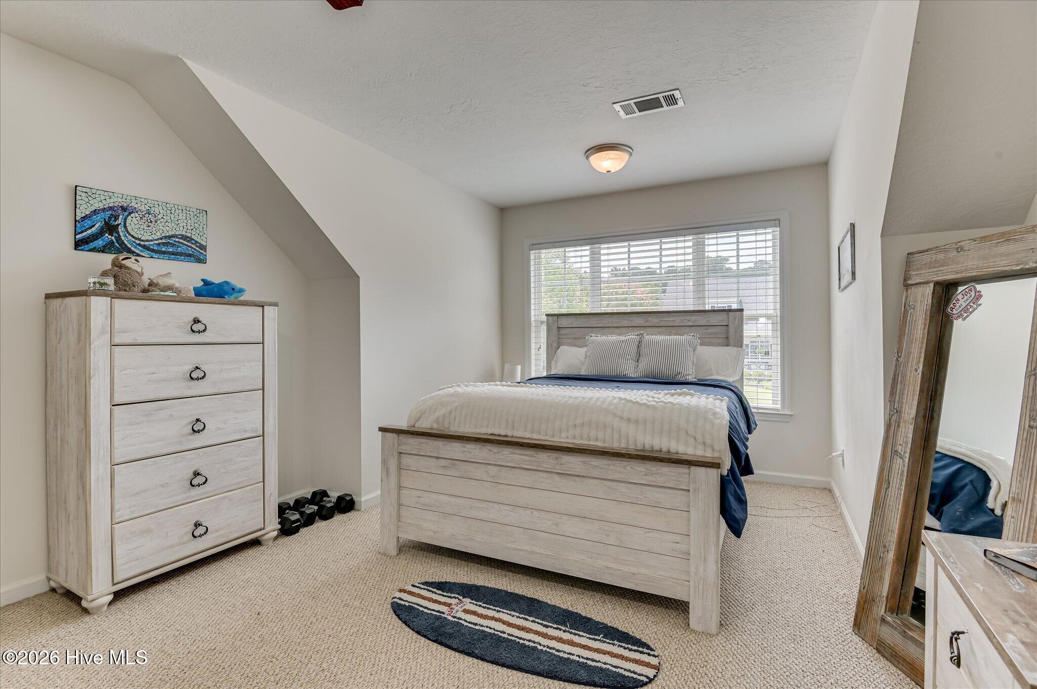 320 Burnhill Avenue Property Photo 47