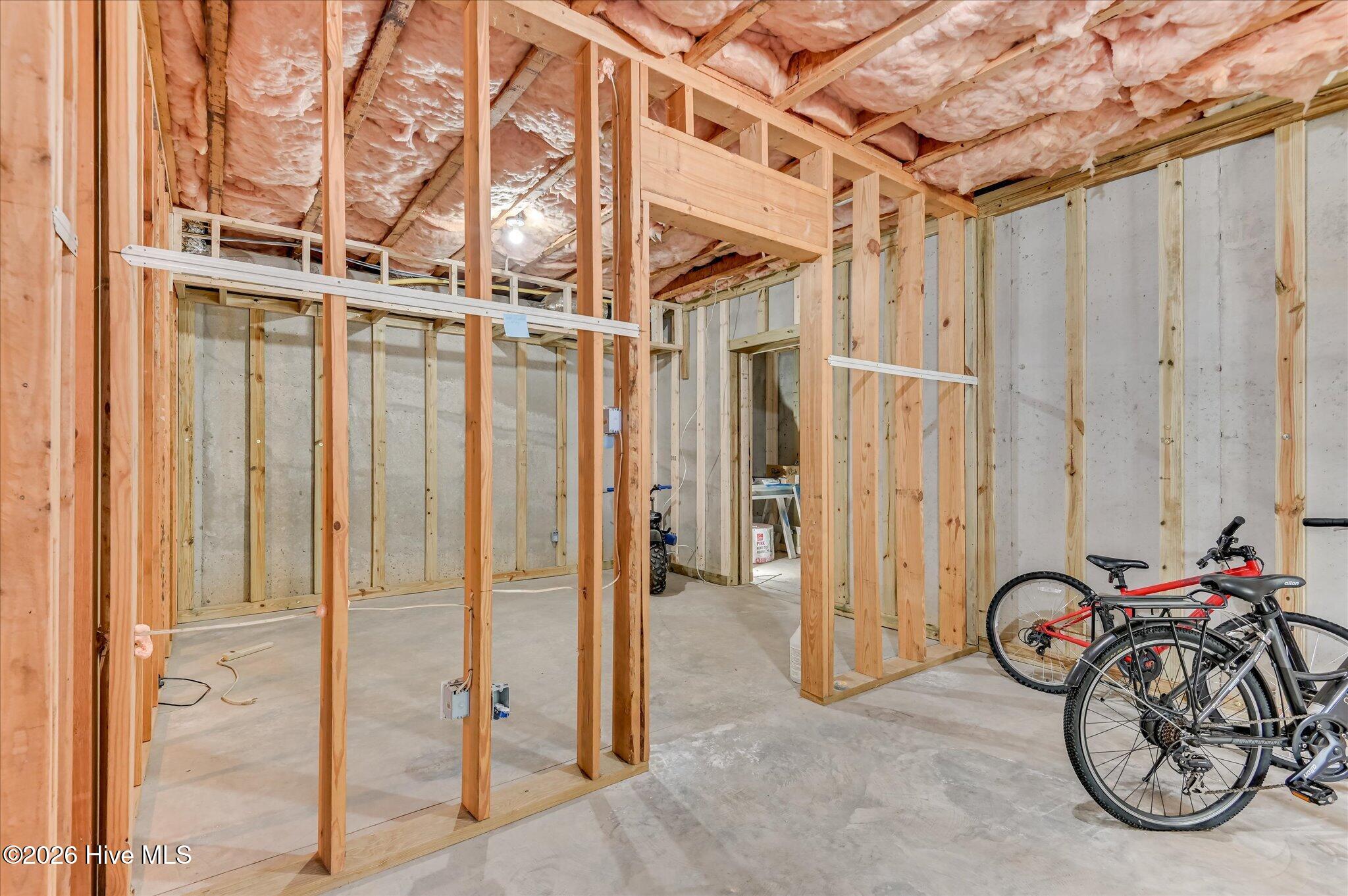 320 Burnhill Avenue Property Photo 62
