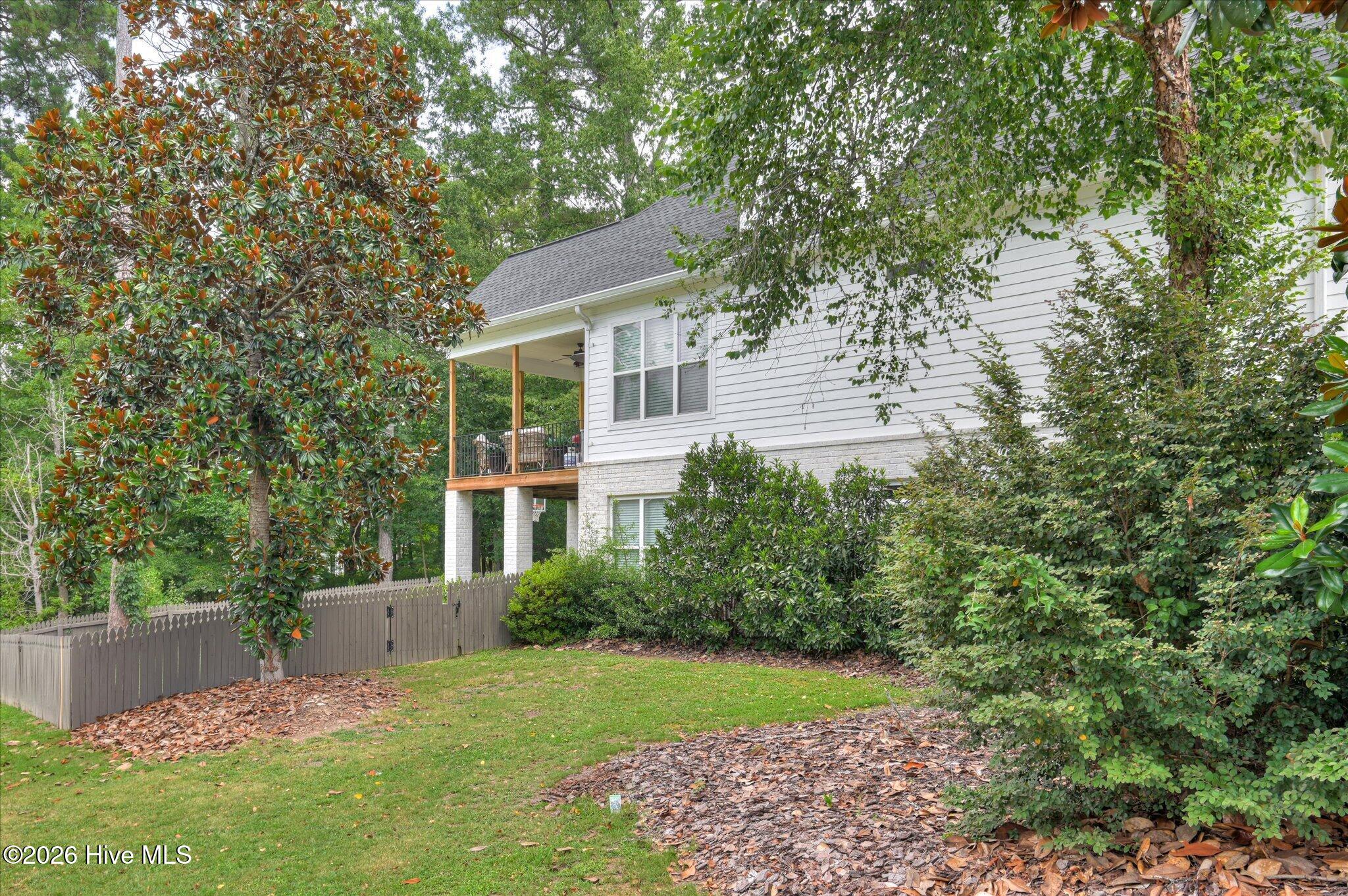 320 Burnhill Avenue Property Photo 67
