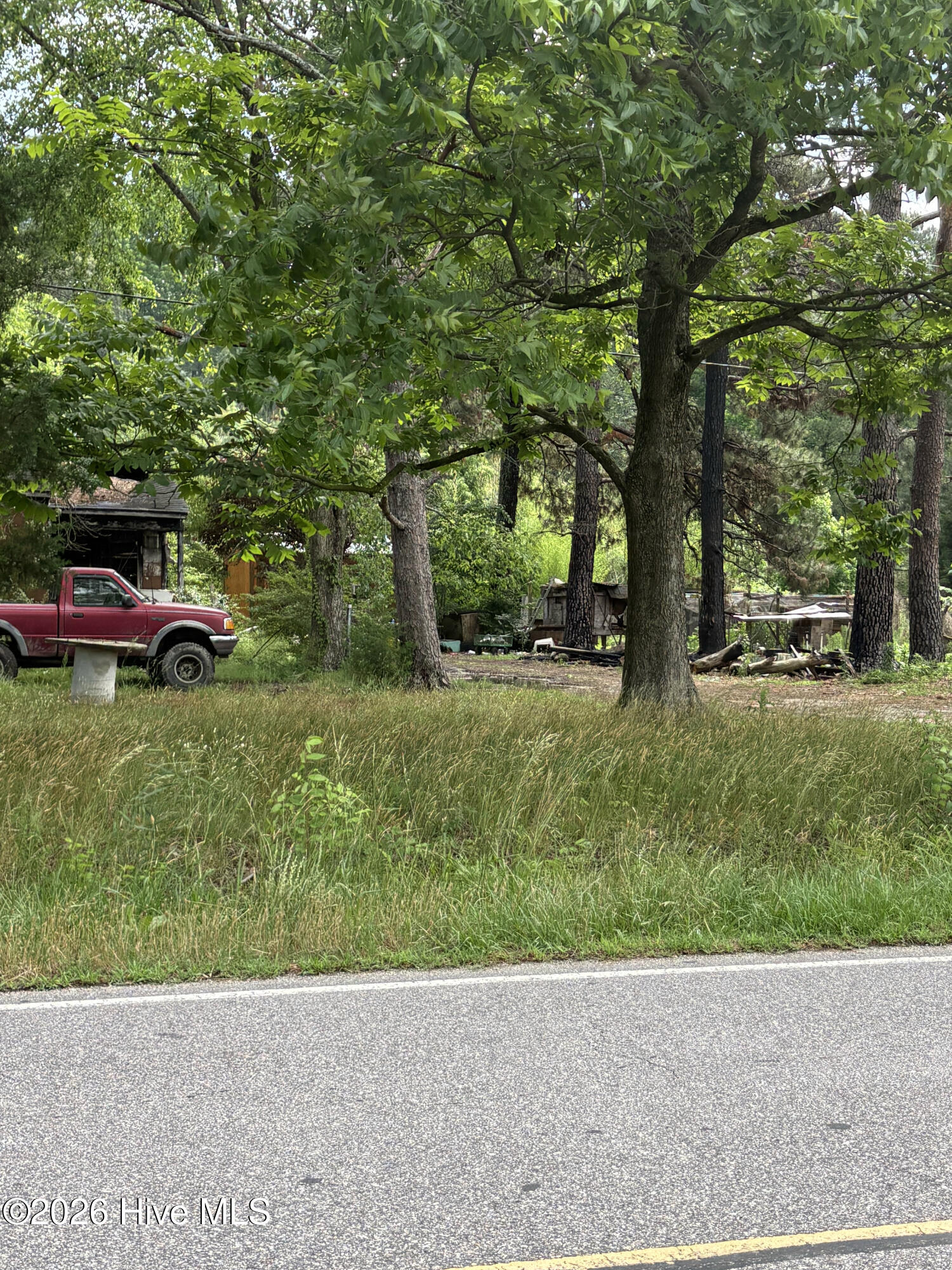 105 Kellogg Fork Road Property Photo 2