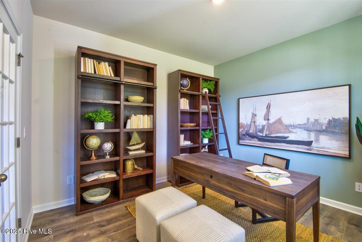 10533 Beard Way Property Photo 5
