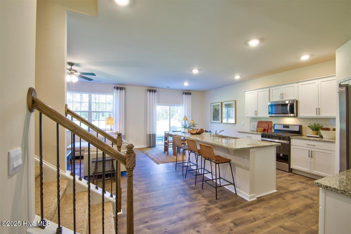 10533 Beard Way Property Photo 7