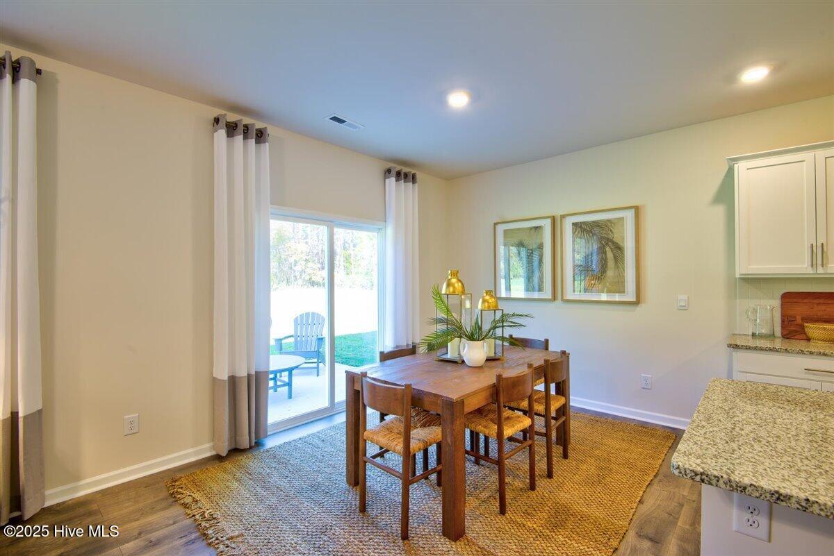 10533 Beard Way Property Photo 12
