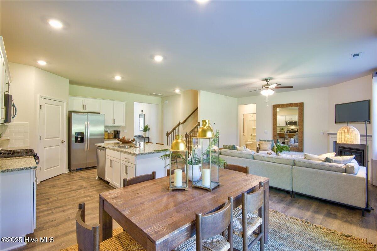 10533 Beard Way Property Photo 16