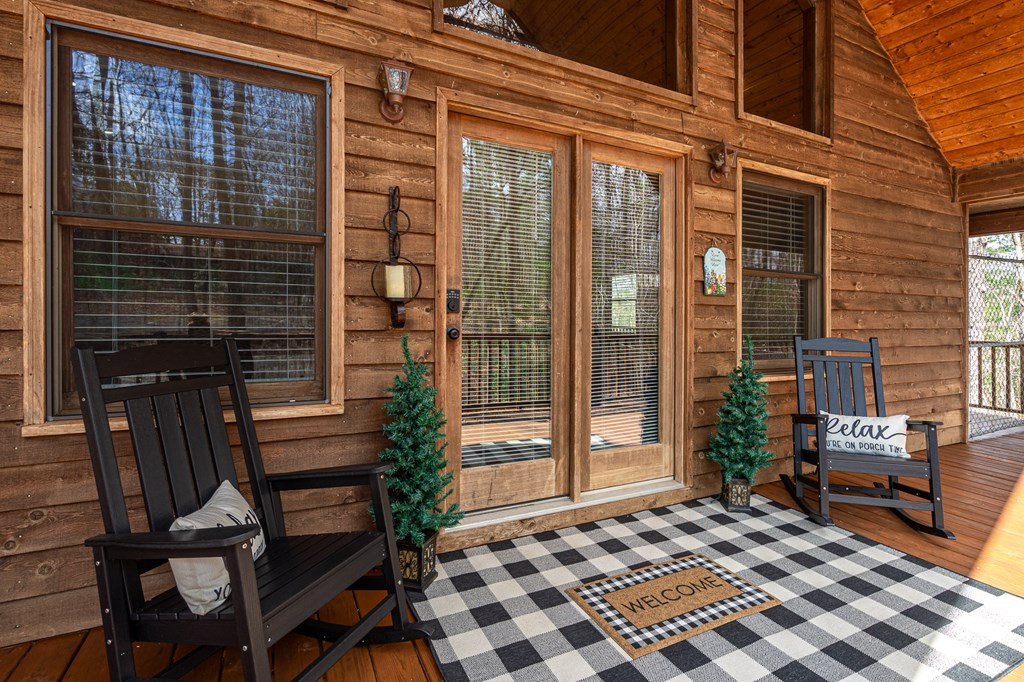 198 Dew Drop Lane Property Photo 3