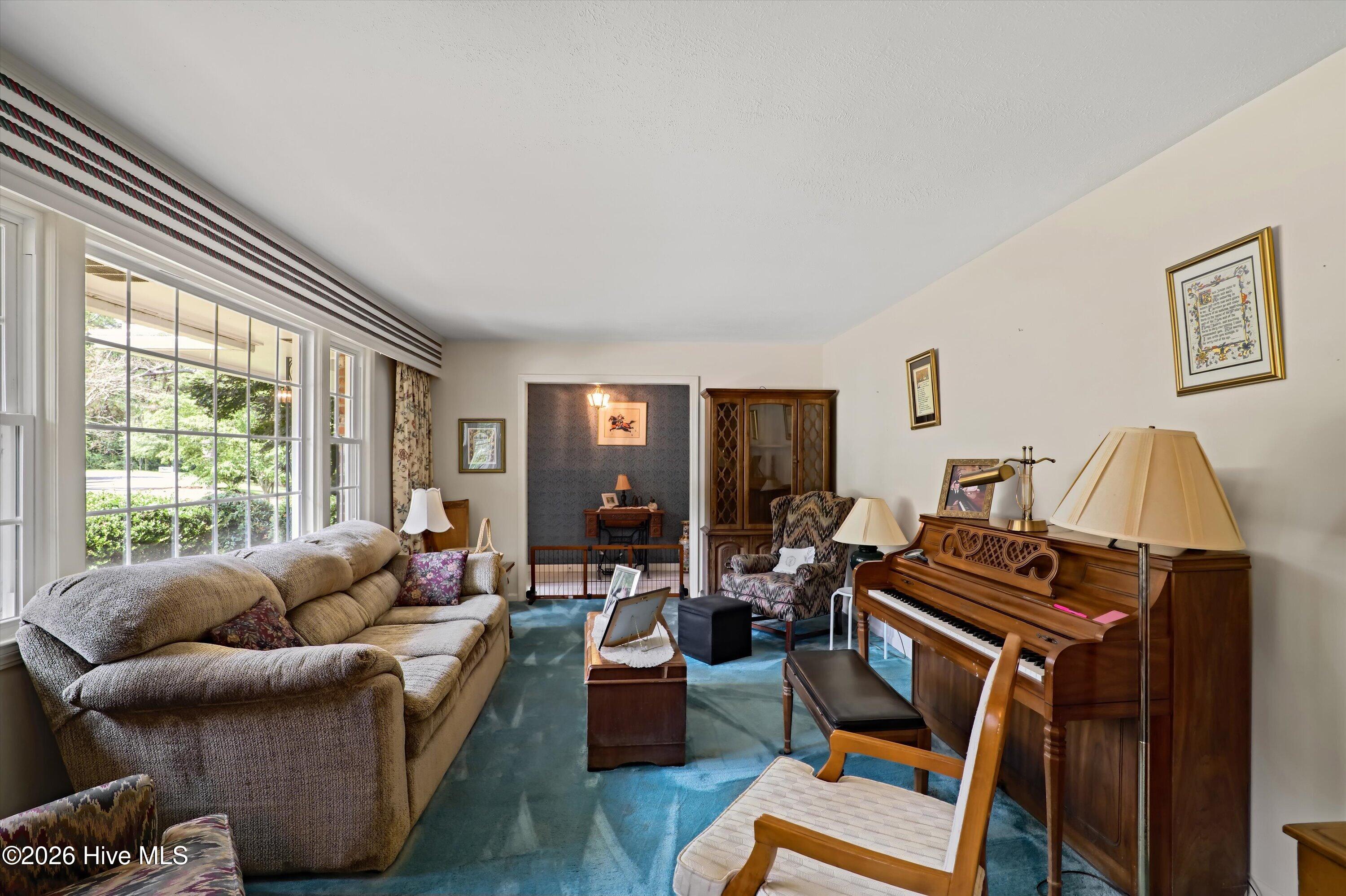 1334 Evans Road Property Photo 12
