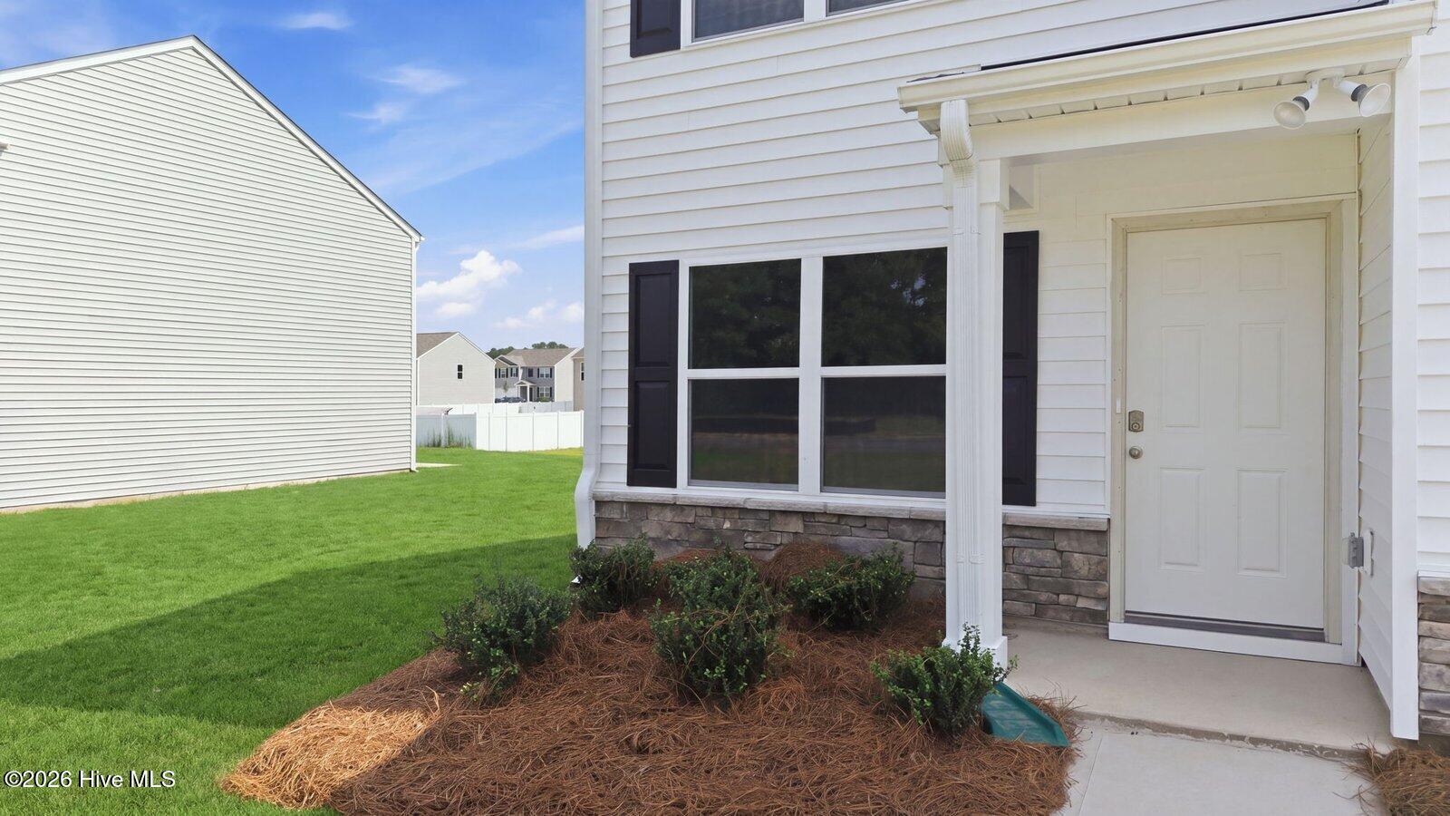 123 Claude Street Property Photo 4