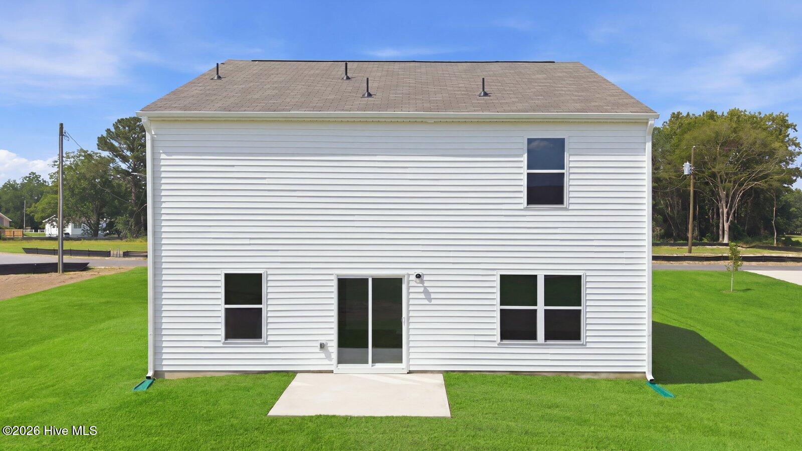 123 Claude Street Property Photo 35