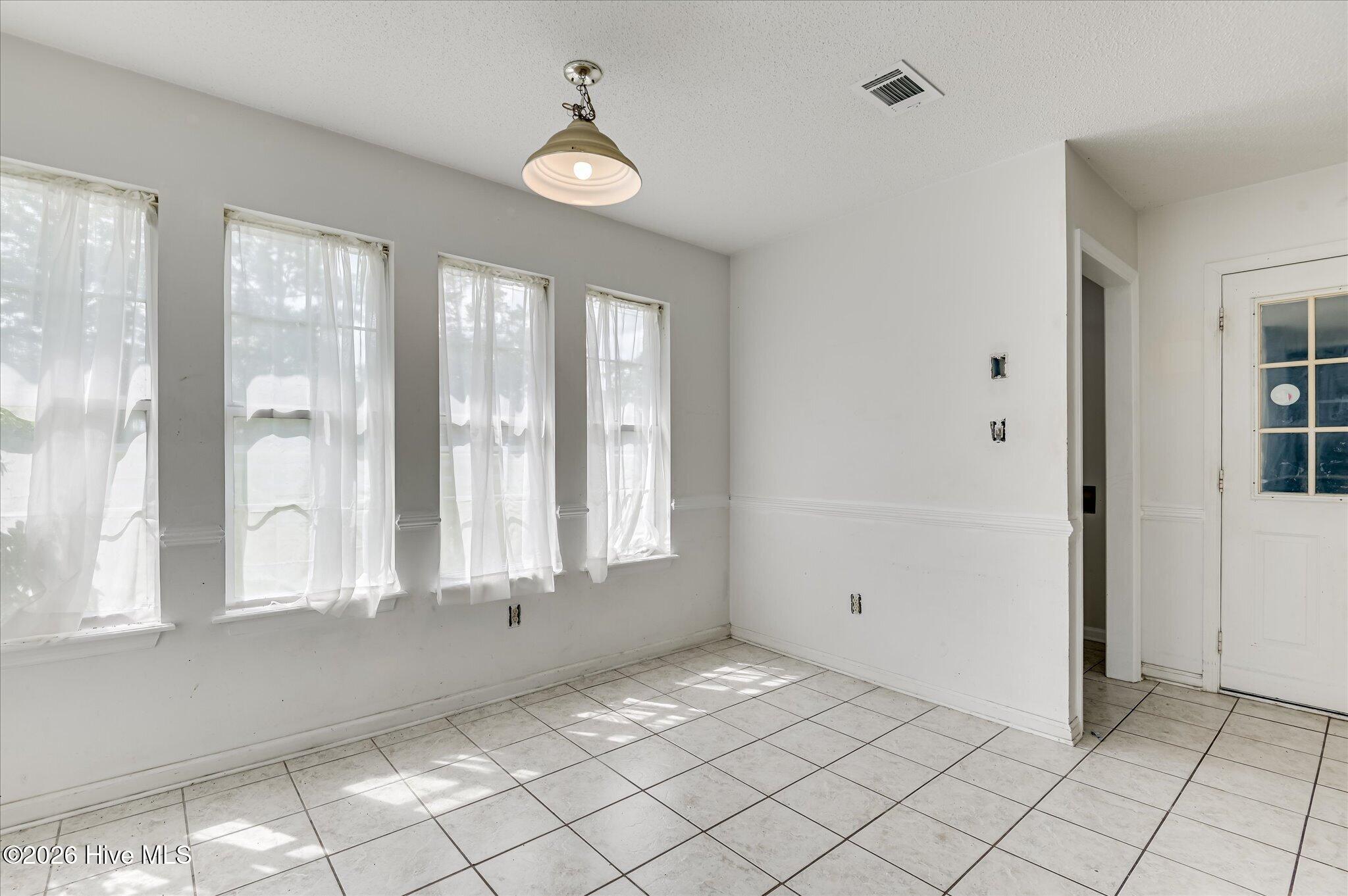 4724 Cutter Mill Road Property Photo 15
