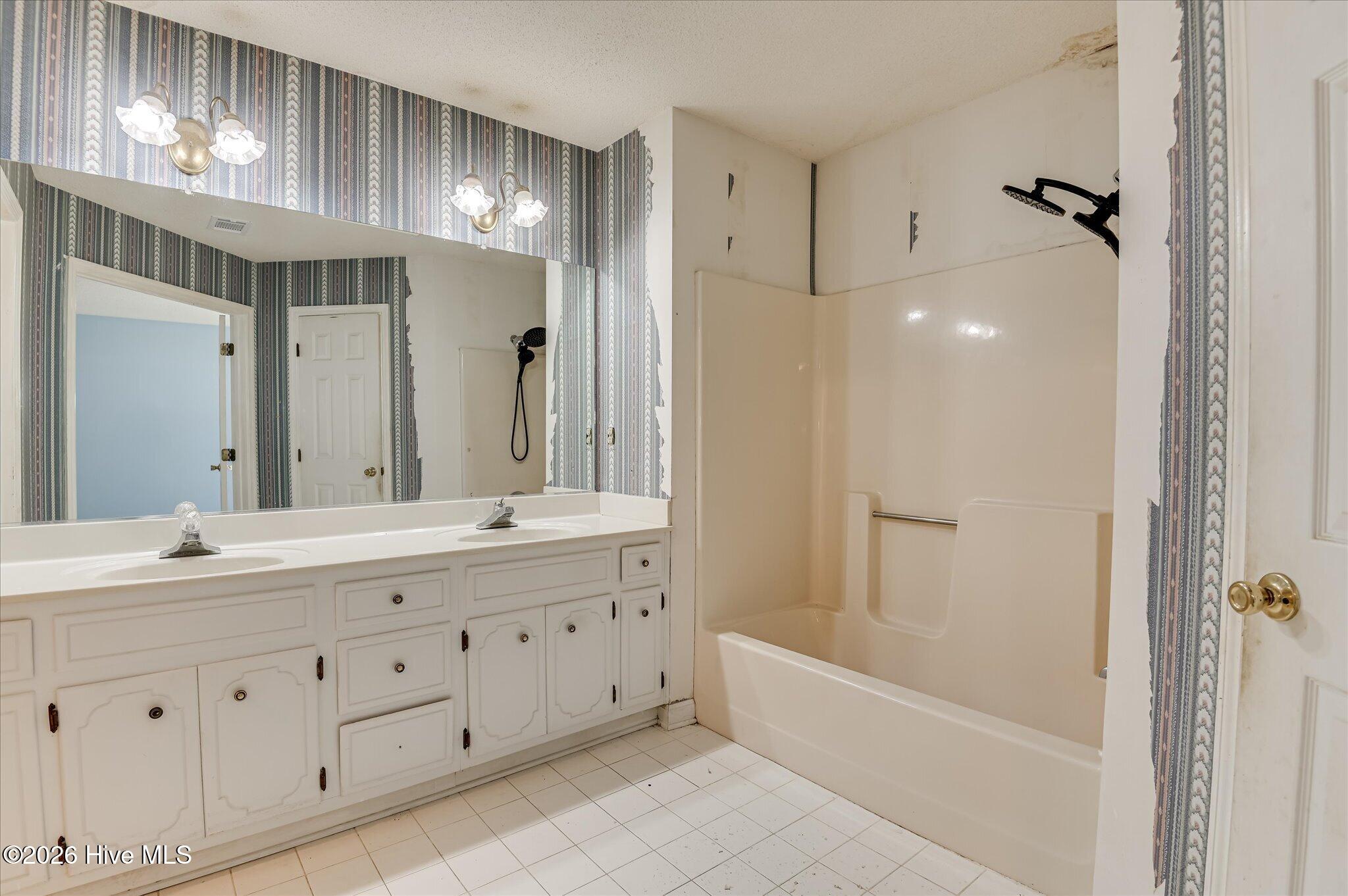 4724 Cutter Mill Road Property Photo 29