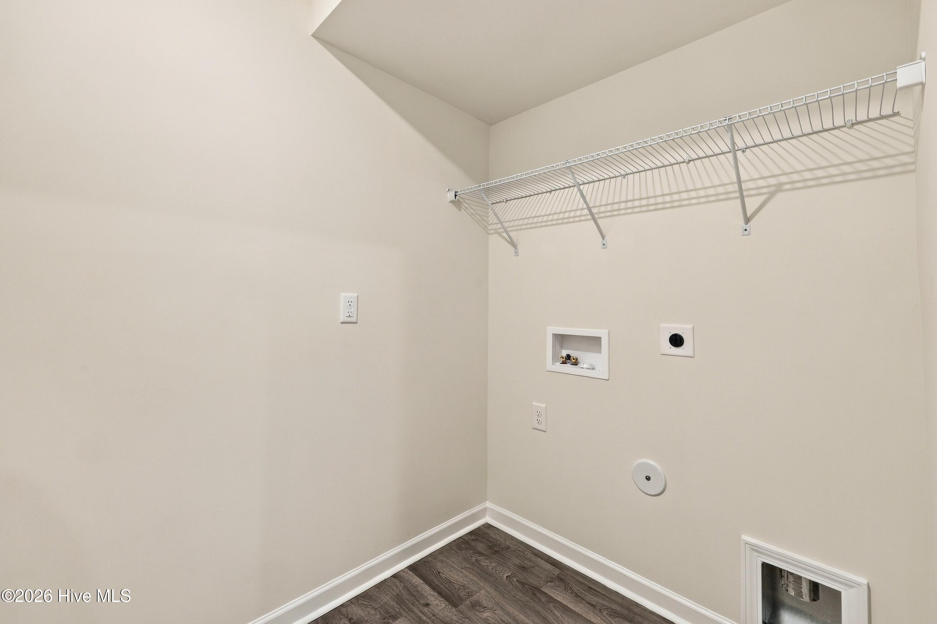 4859 Martha Wynd Way Property Photo 10