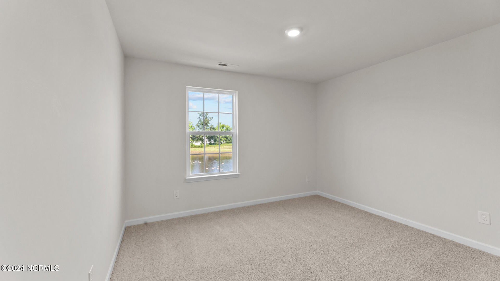 1404 Green Ridge Drive Property Photo 17