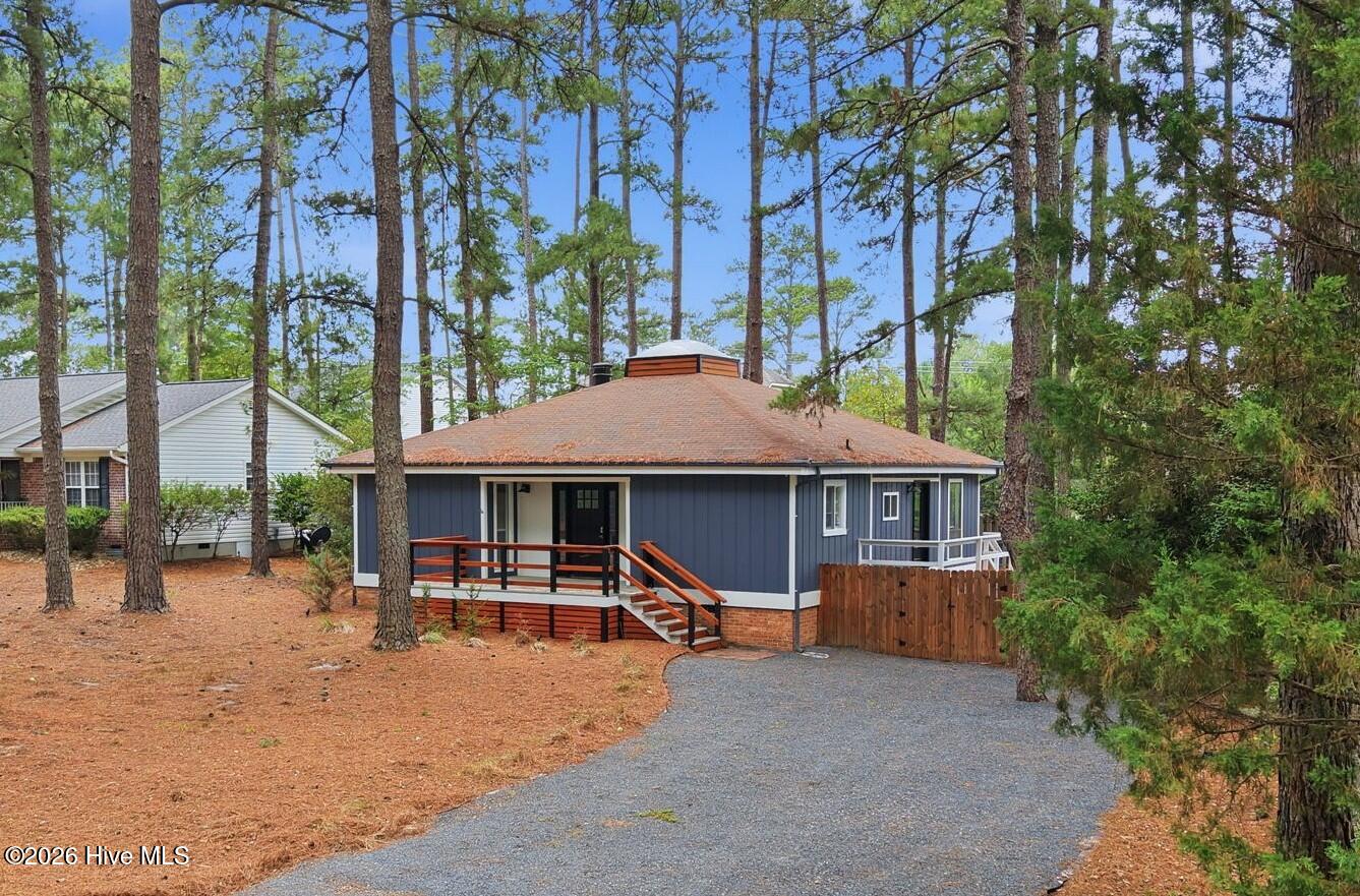 2505 Longleaf Drive SW Property Photo 1