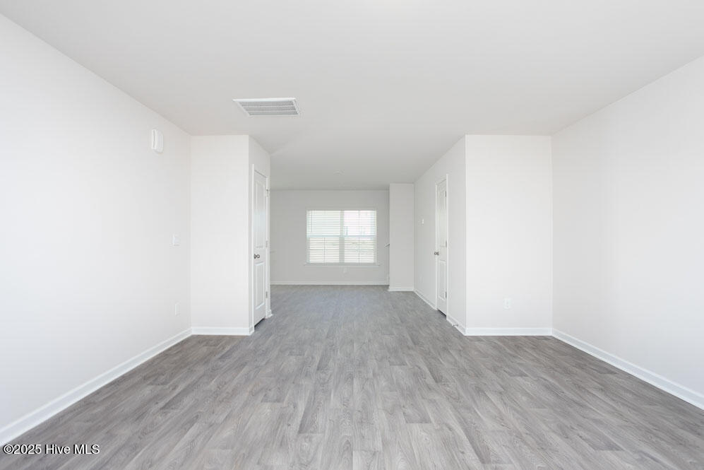 3813 Dianne Drive Nw Property Photo 5
