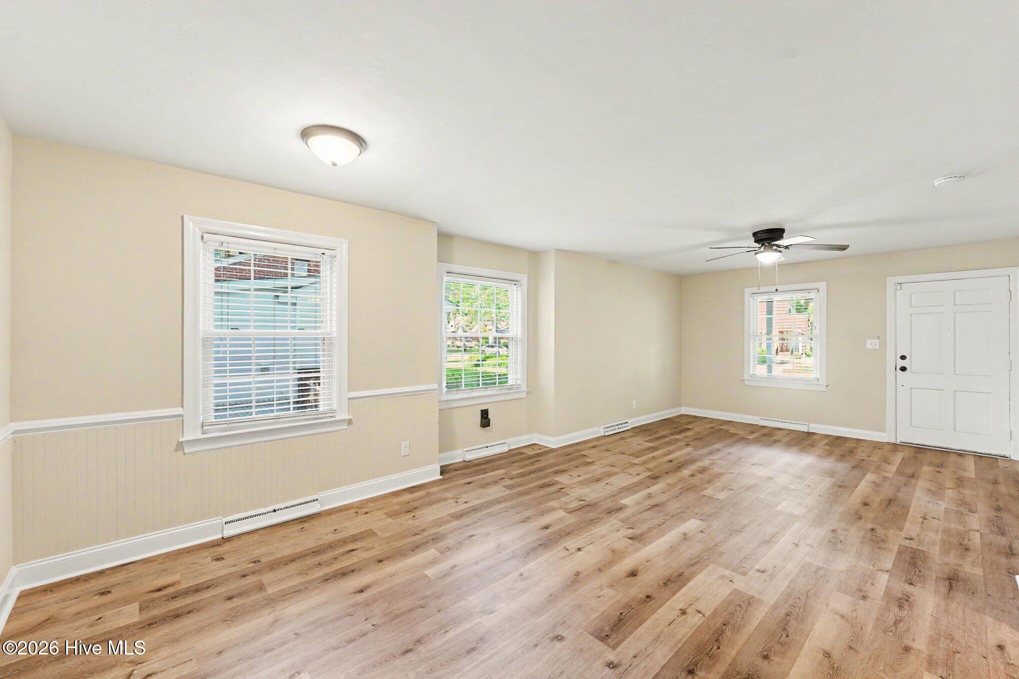 733 Cedarbrook Drive Property Photo 3
