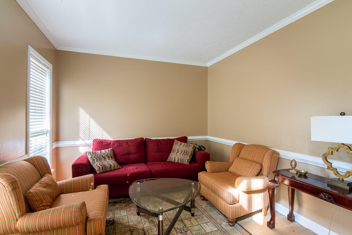 1357 Montrose Place Property Photo 4