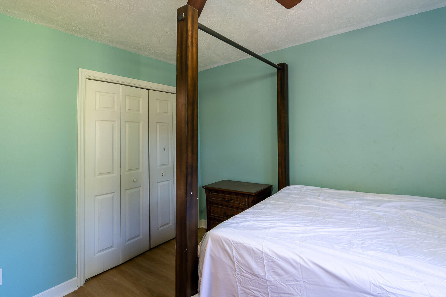 1357 Montrose Place Property Photo 16