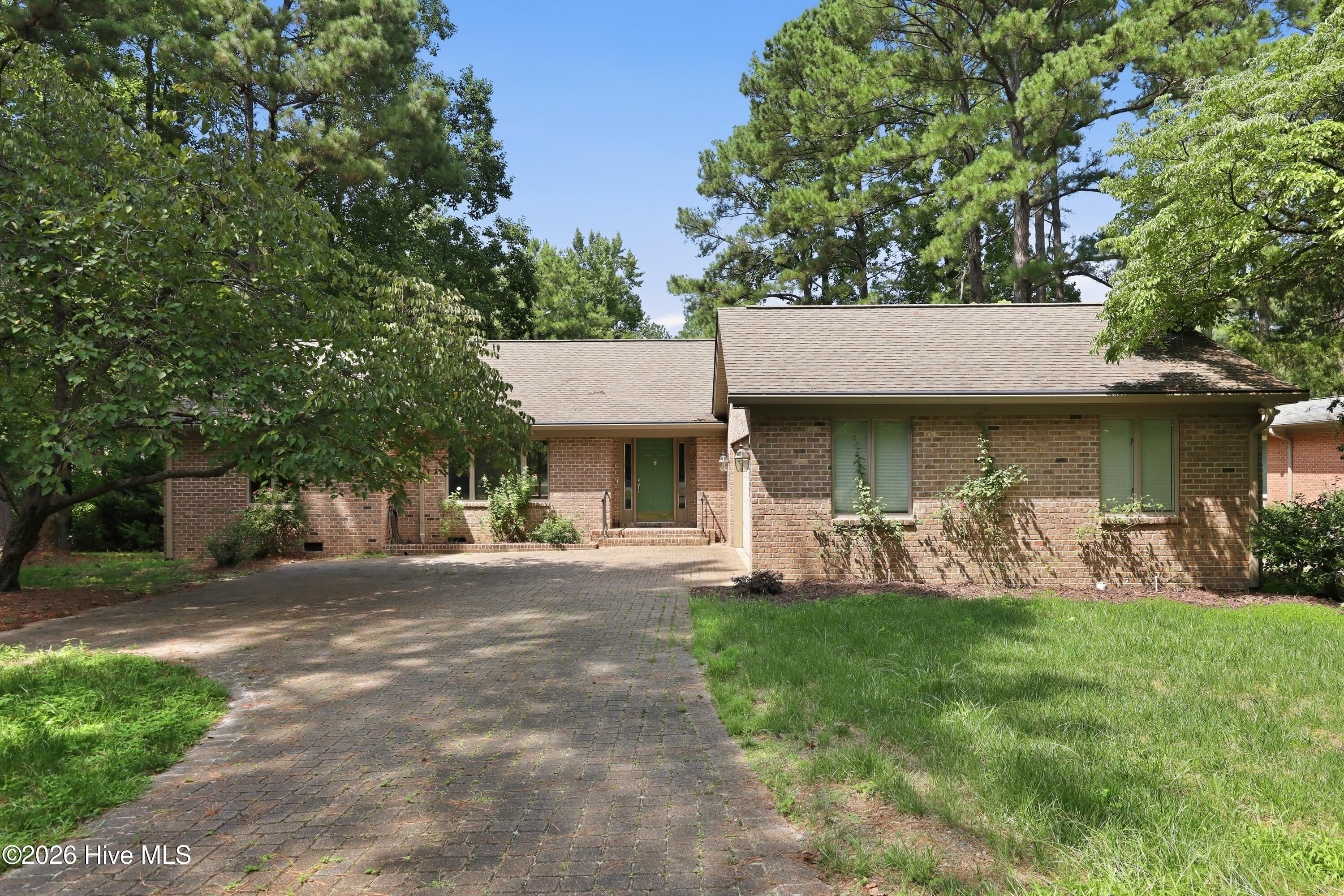 6 Sunset Drive Property Photo 1