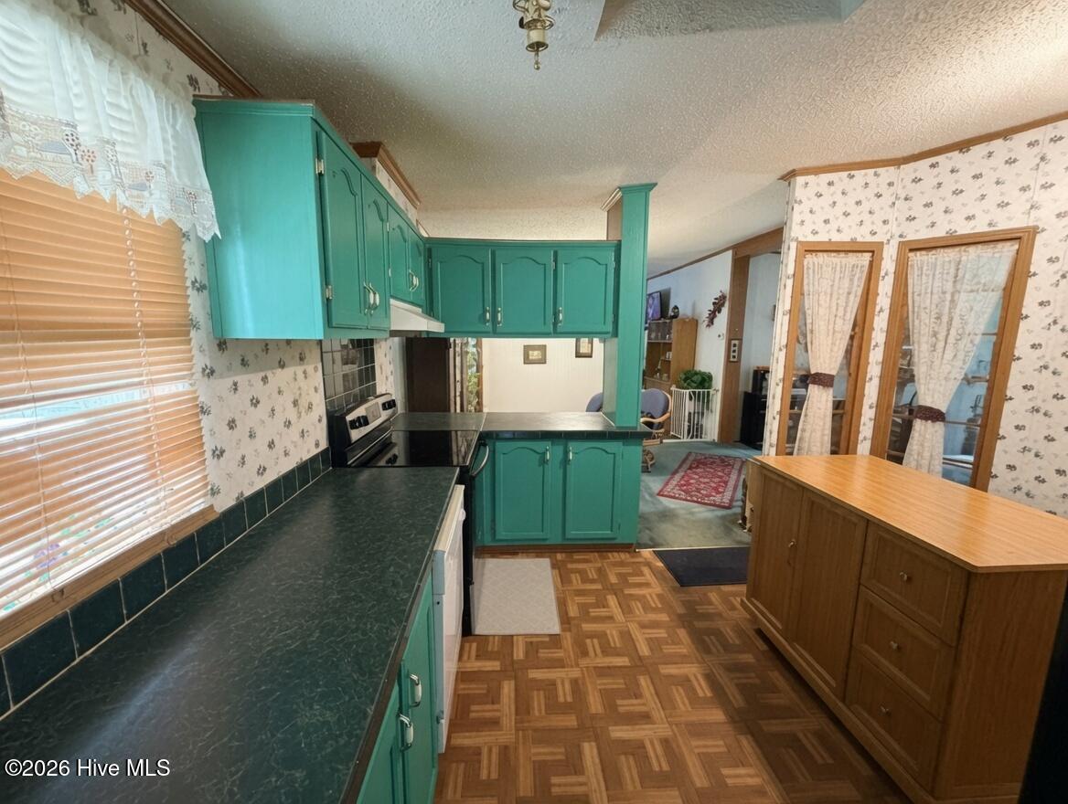 251 Cox Road Property Photo 8