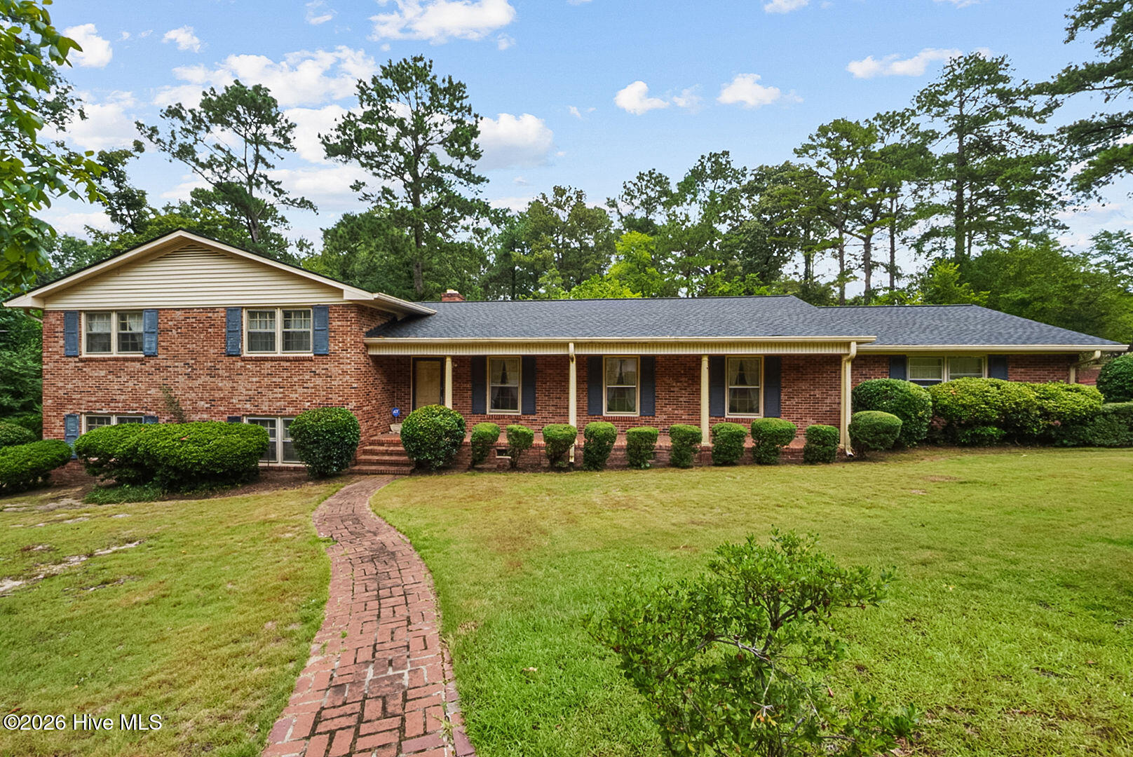 1914 Byrnes Road Property Photo 1