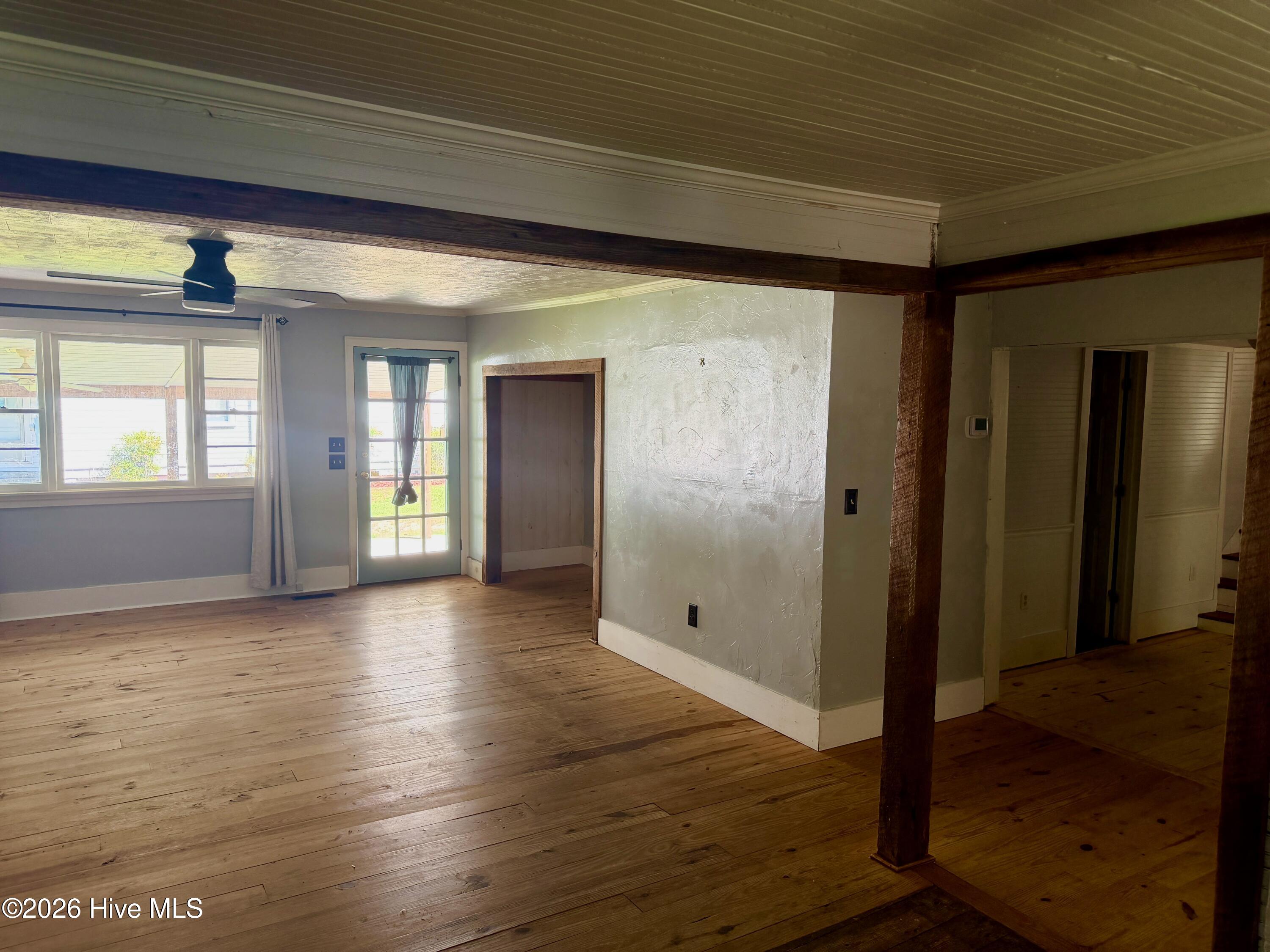 302 N Front Street Property Photo 12