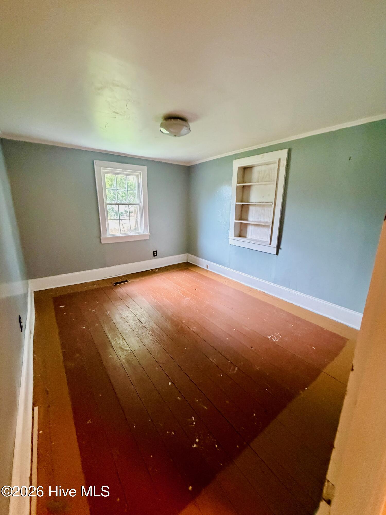 302 N Front Street Property Photo 17