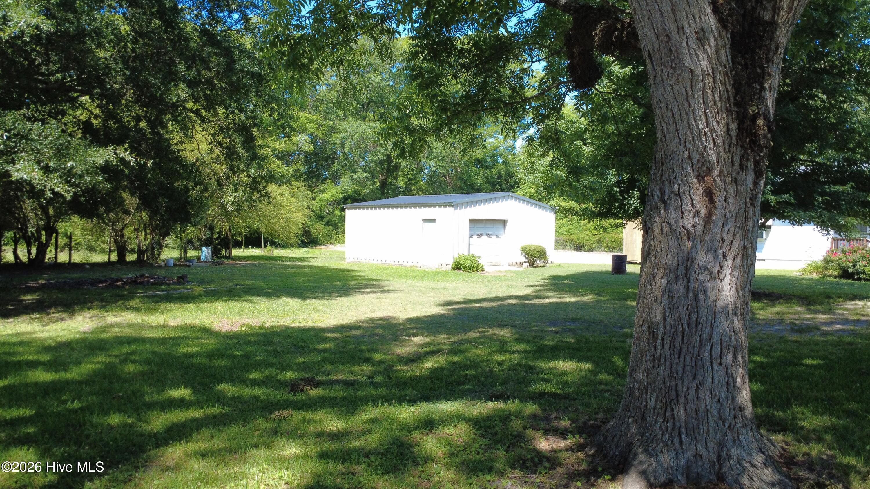 302 N Front Street Property Photo 33
