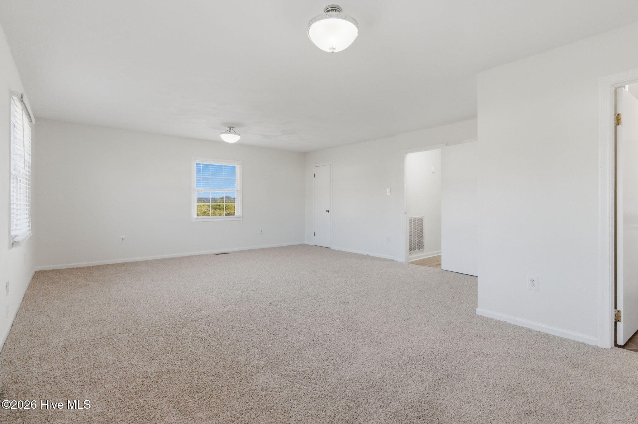 387 Temple Road Property Photo 28