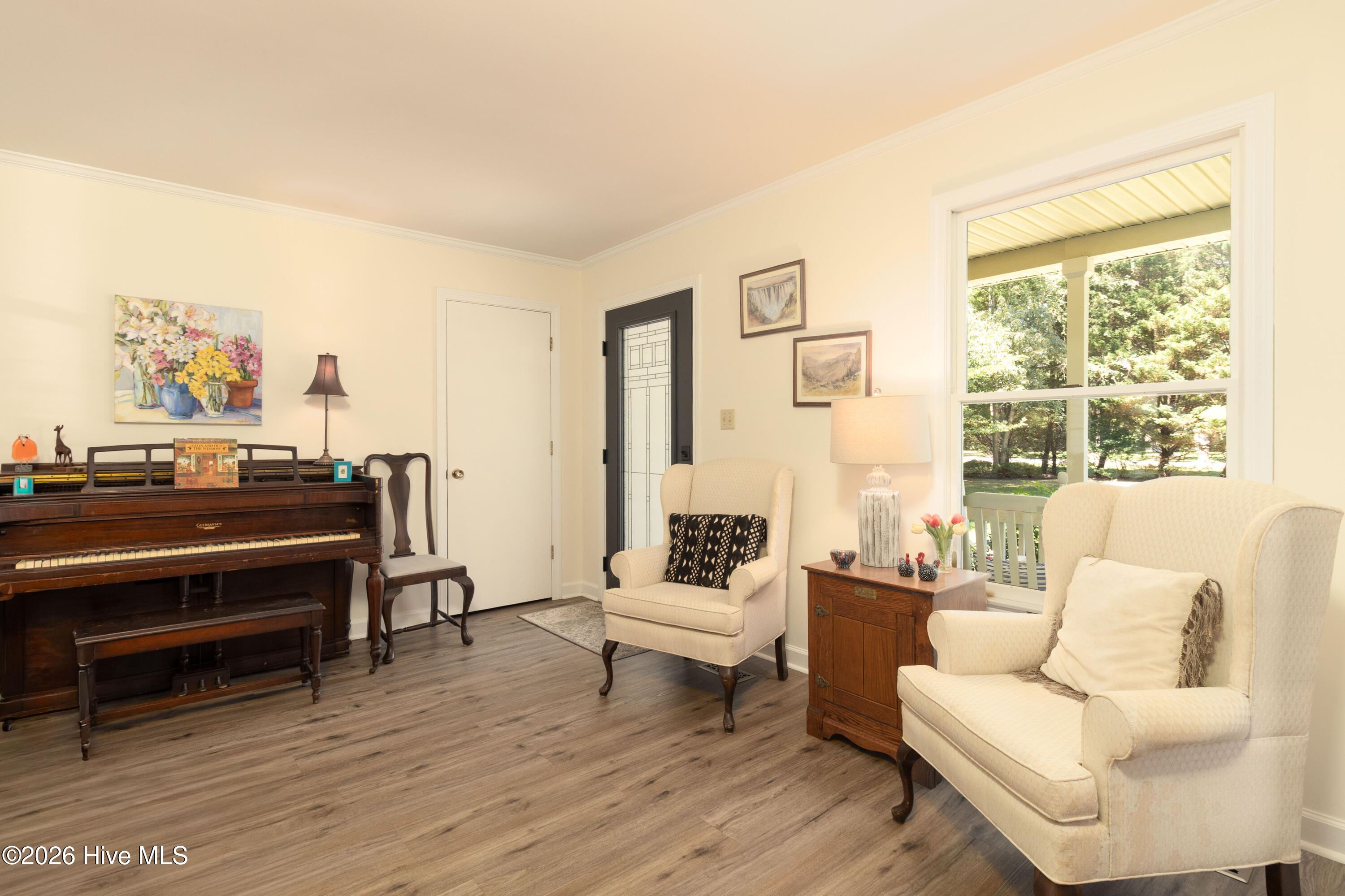 912 Soundside Road Property Photo 15