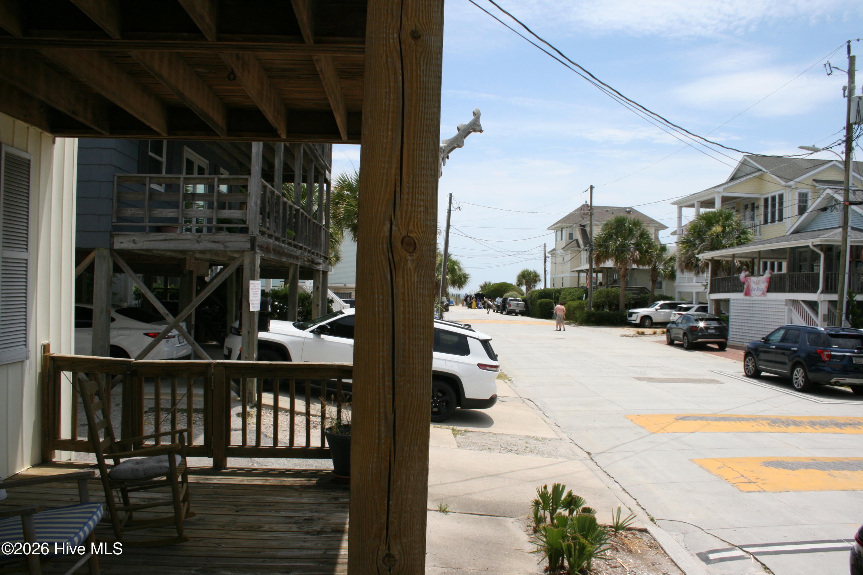 7 E Columbia Street E Property Photo 13