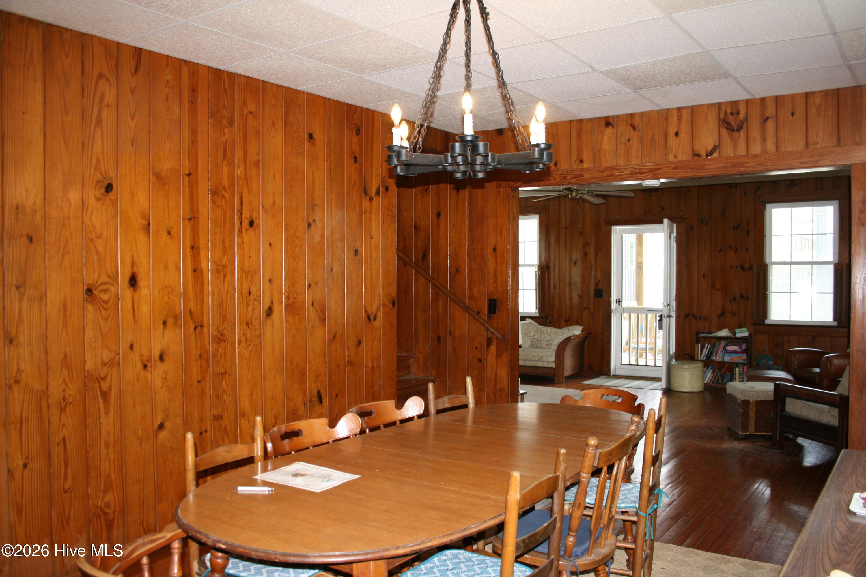 7 E Columbia Street E Property Photo 20