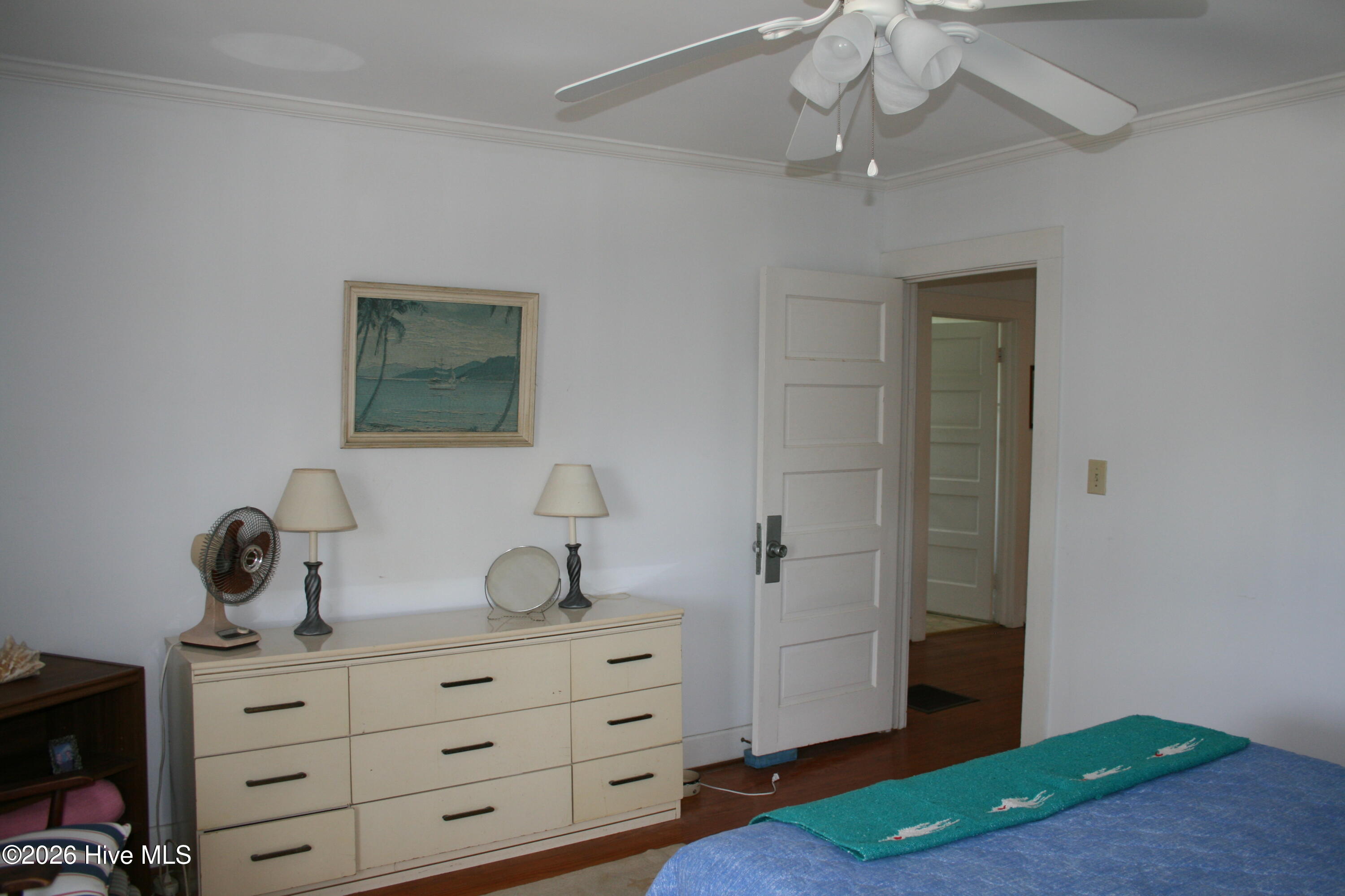 7 E Columbia Street E Property Photo 24