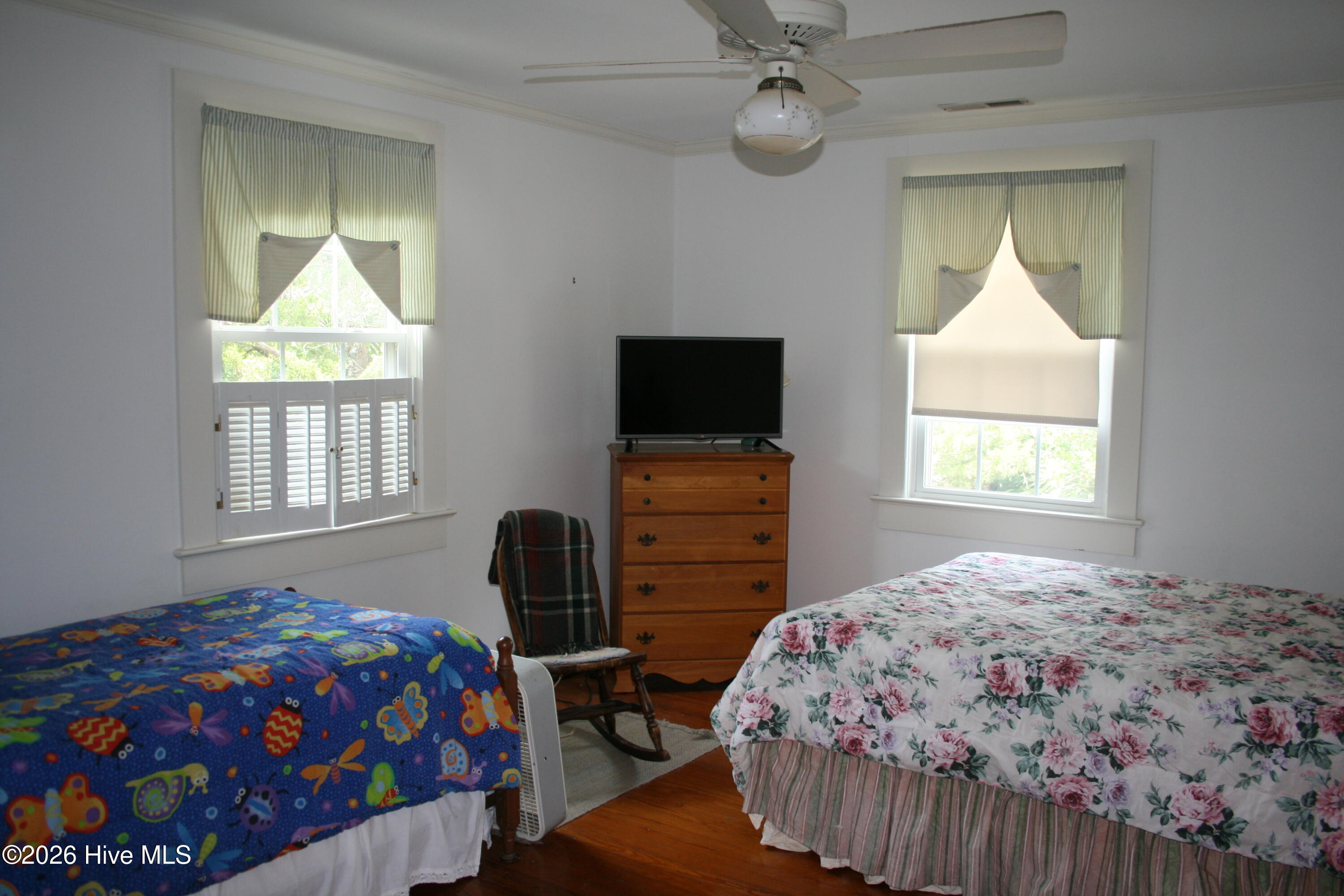 7 E Columbia Street E Property Photo 29