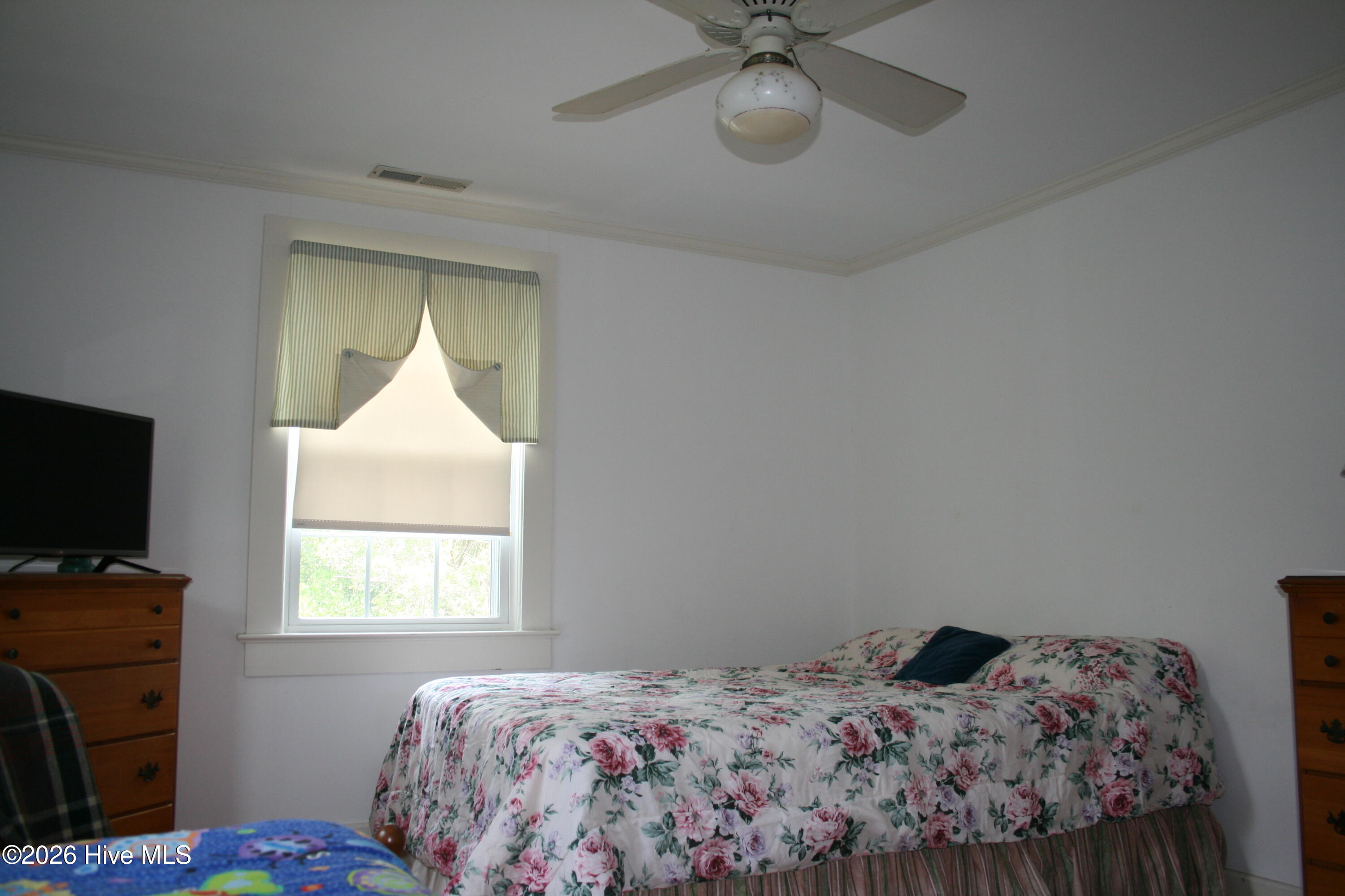 7 E Columbia Street E Property Photo 30