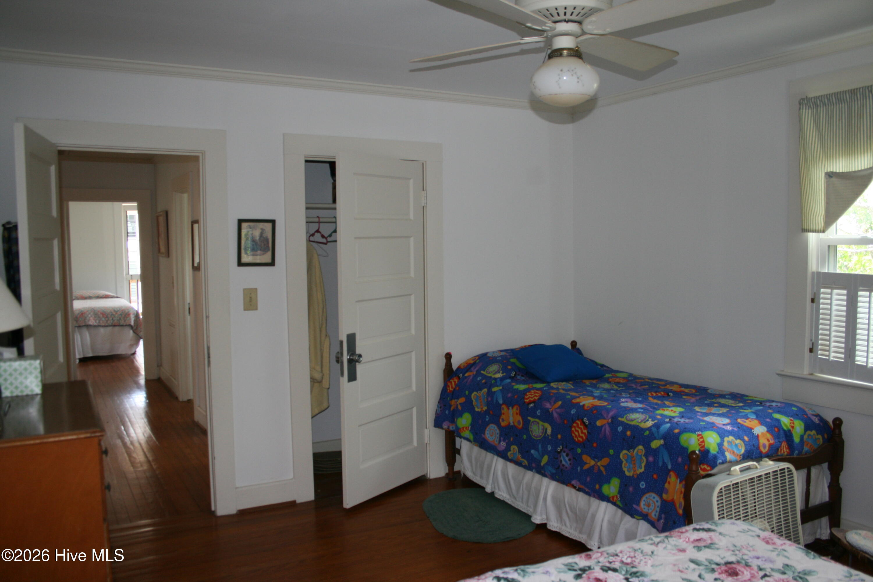 7 E Columbia Street E Property Photo 31