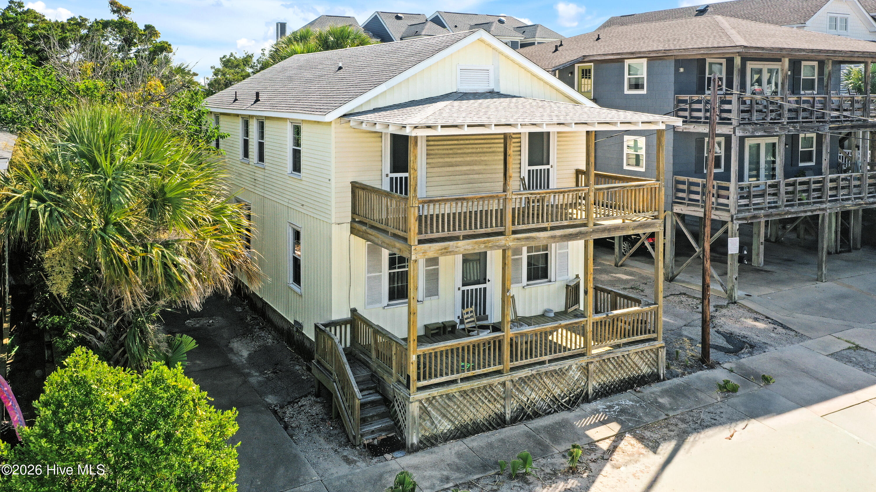 7 E Columbia Street E Property Photo 41