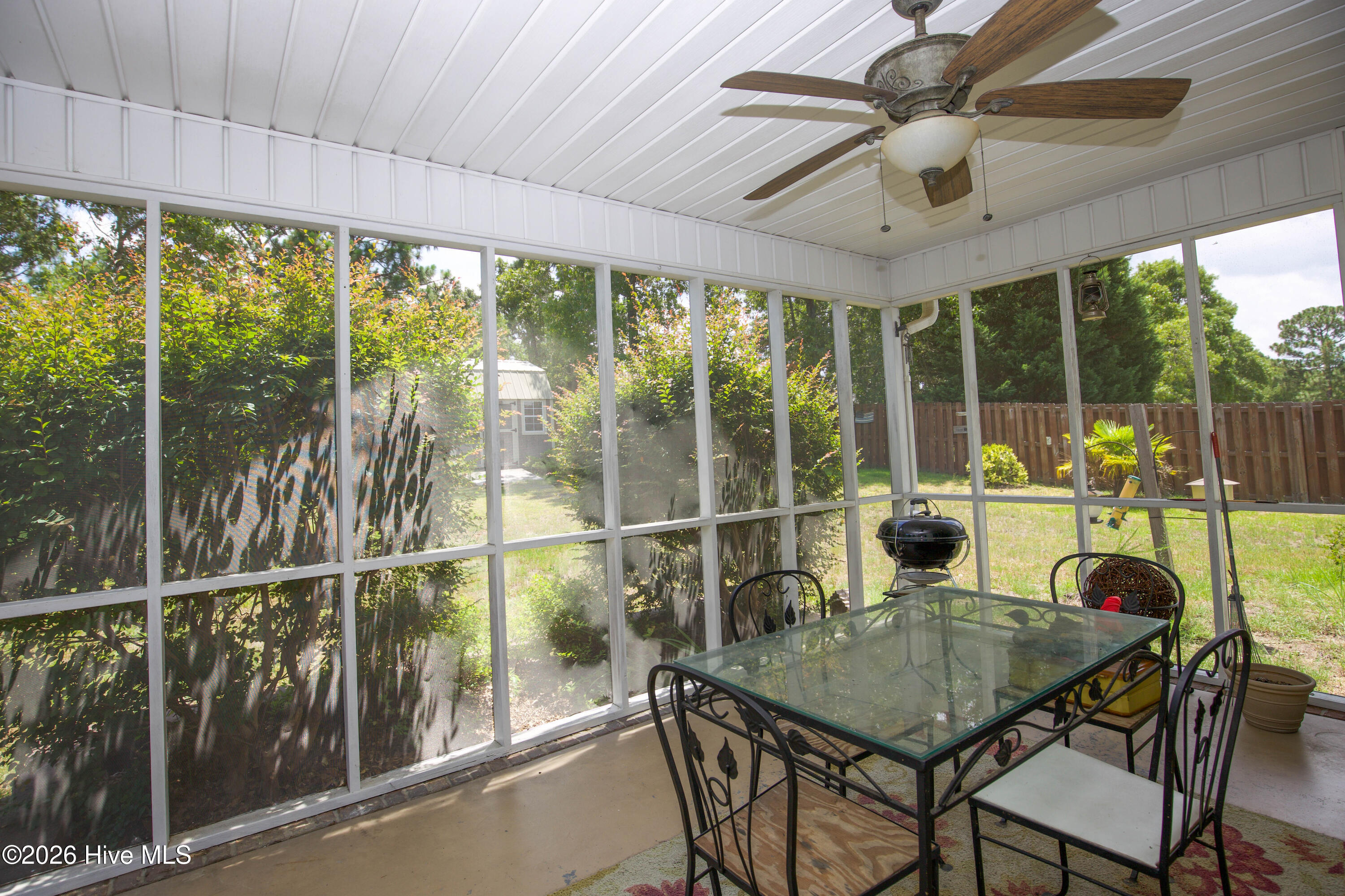 340 Queens Cove Way Property Photo 12