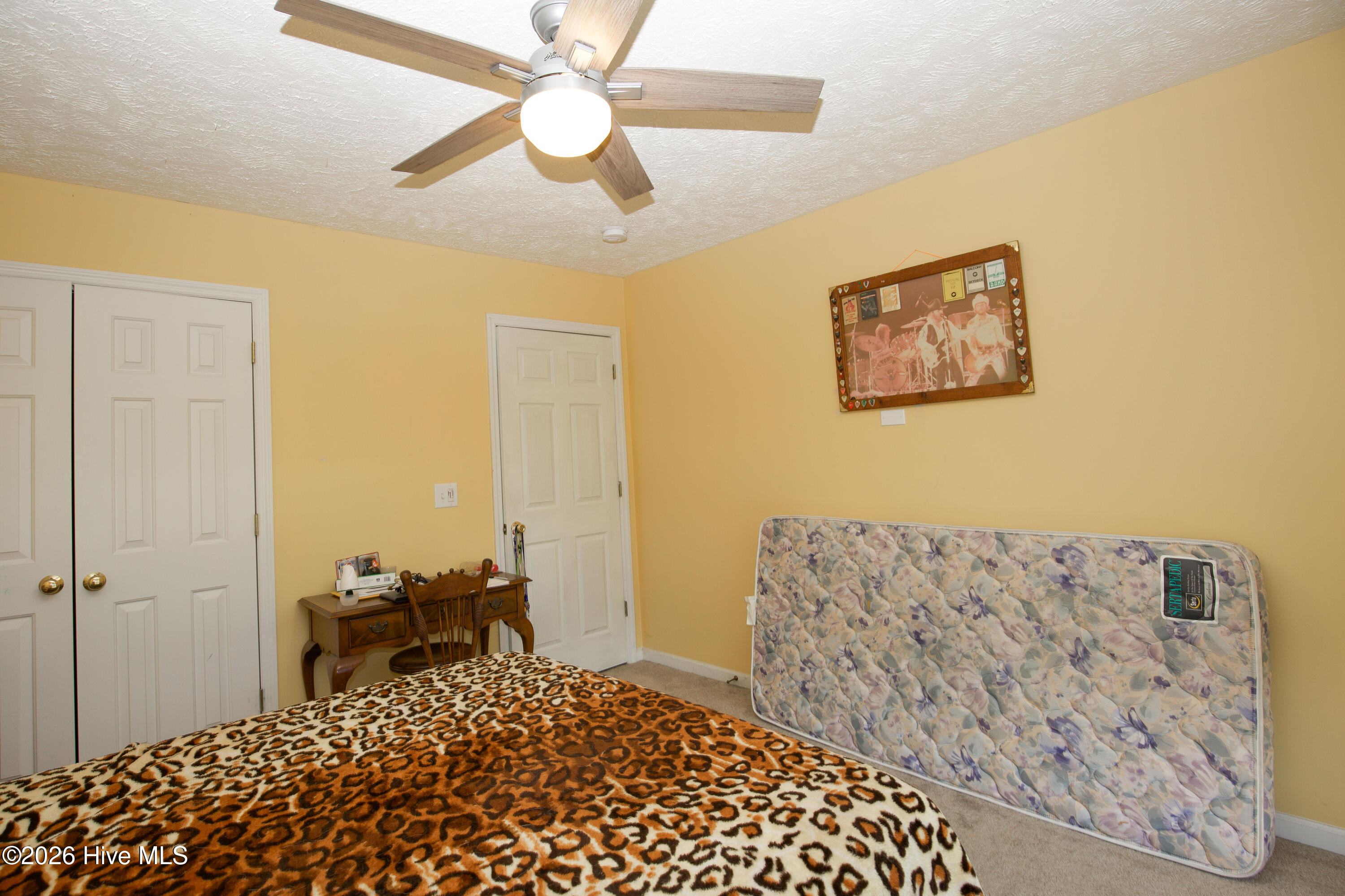 340 Queens Cove Way Property Photo 22