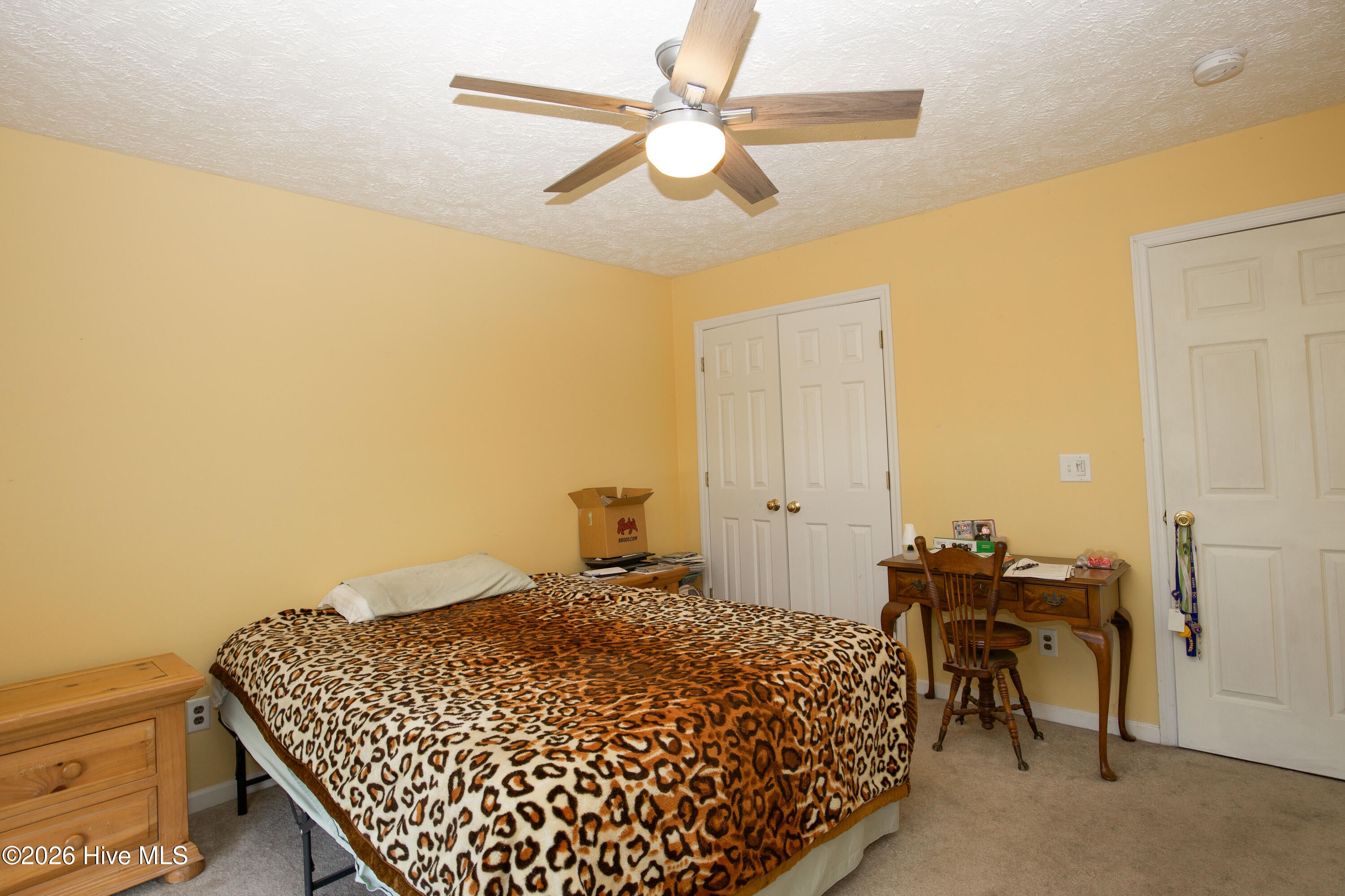 340 Queens Cove Way Property Photo 23