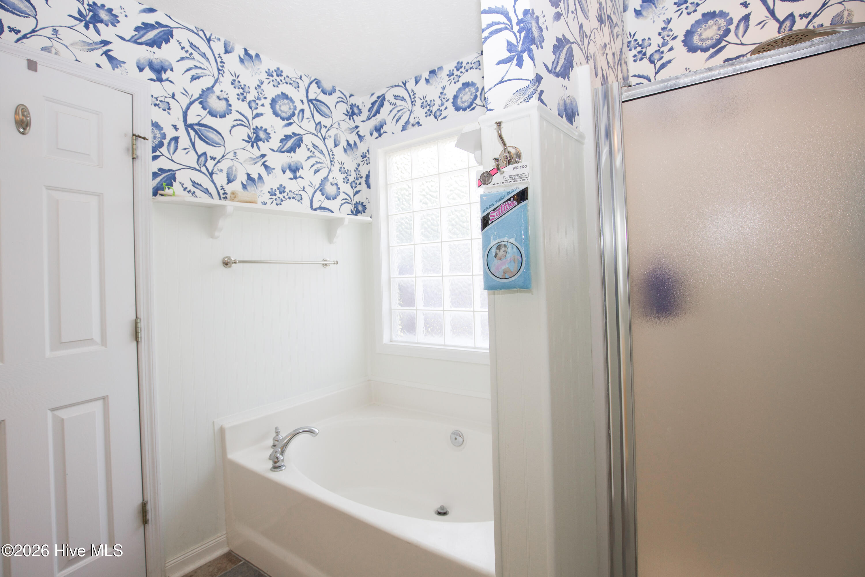 340 Queens Cove Way Property Photo 29