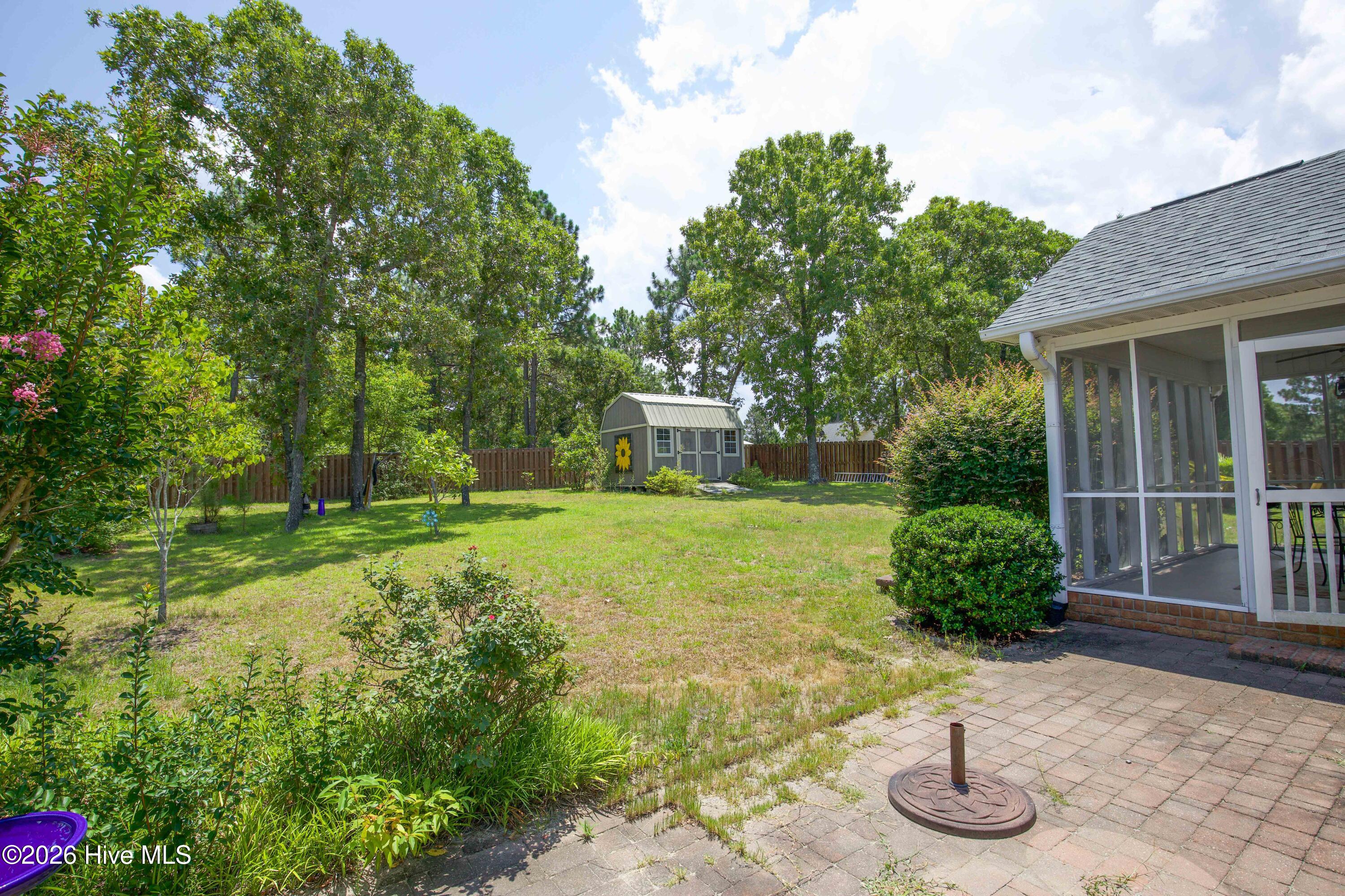340 Queens Cove Way Property Photo 33