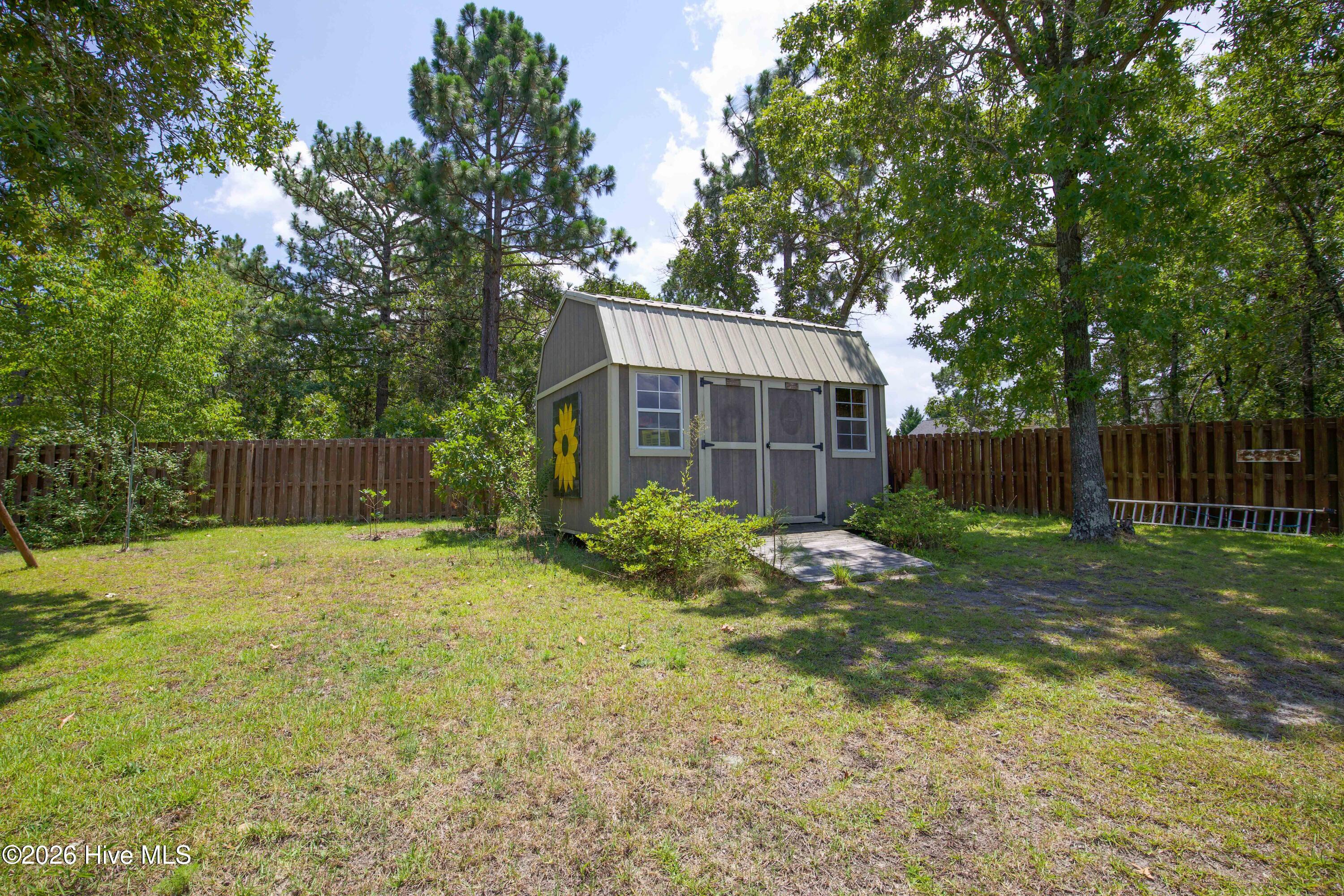 340 Queens Cove Way Property Photo 35